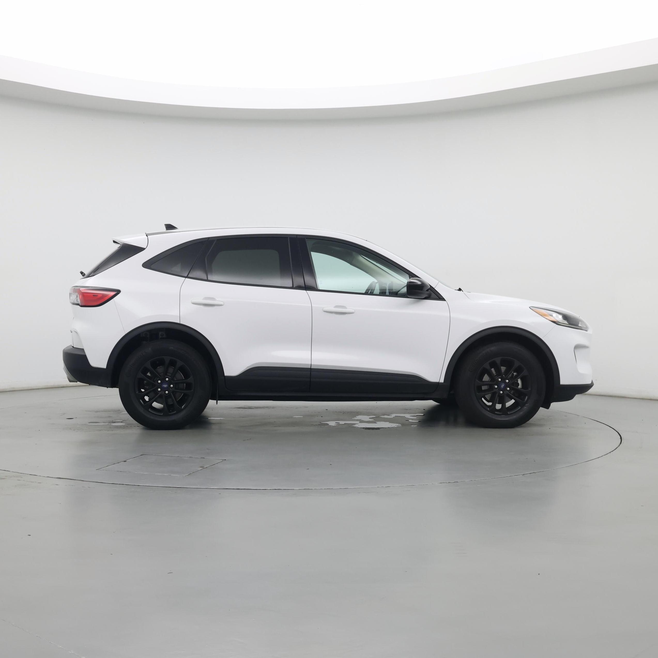 Thumbnail: 2020 Ford Escape - 7