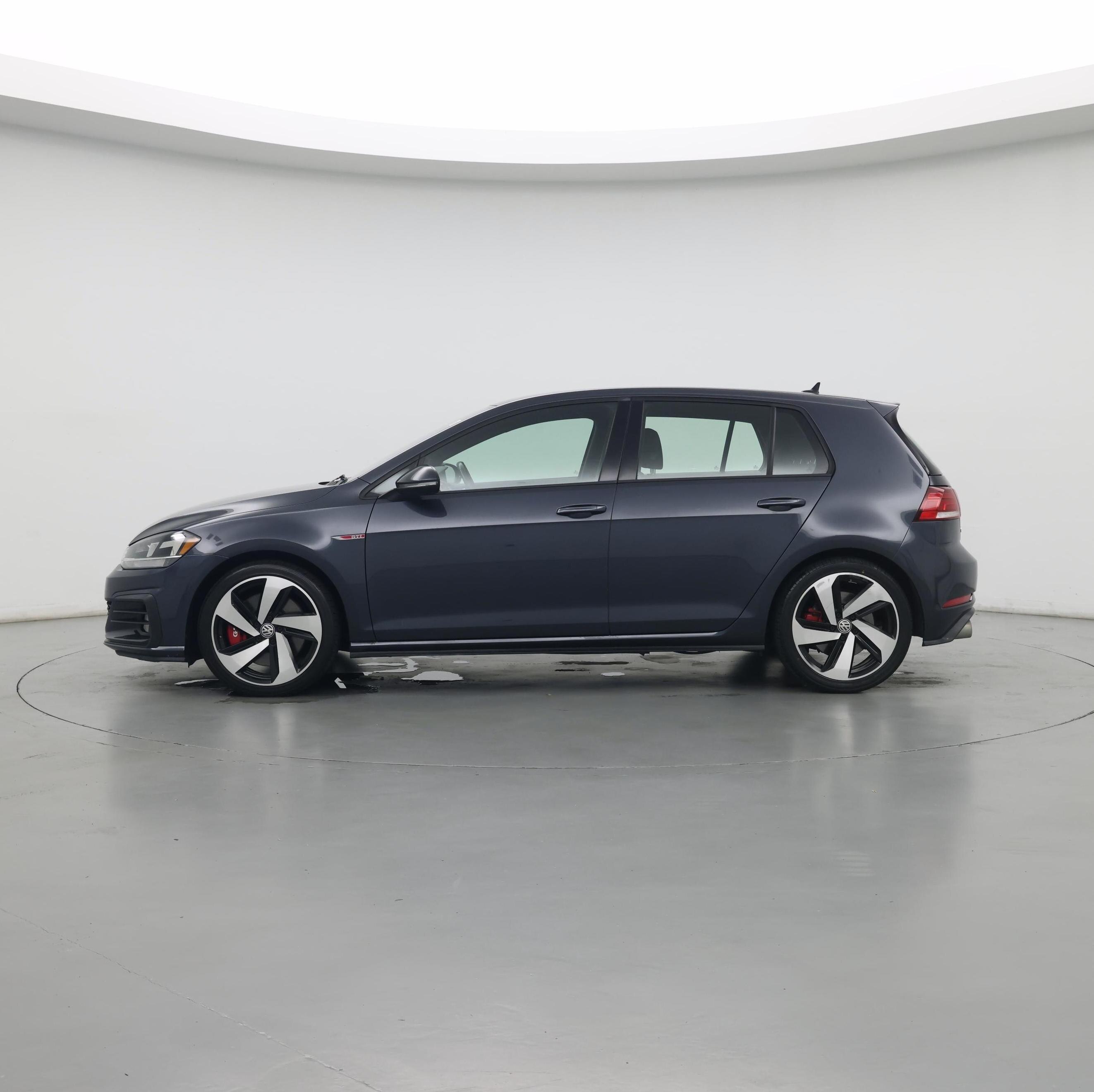 Thumbnail: 2020 Volkswagen Golf - 3