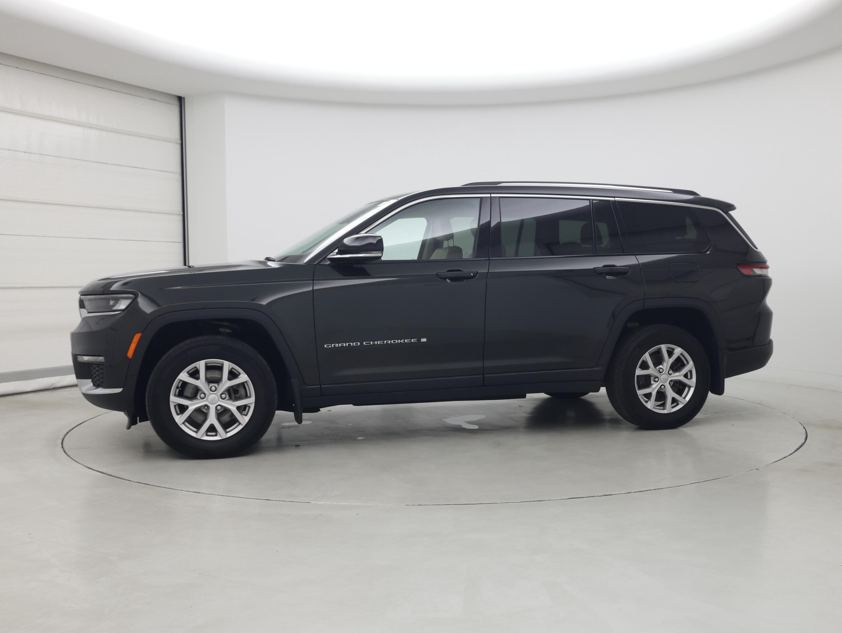 Thumbnail: 2022 Jeep Grand Cherokee L - 3