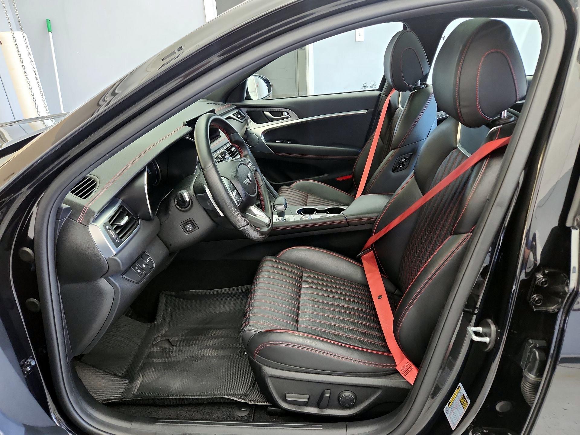 Thumbnail: 2023 Genesis G70 - 9