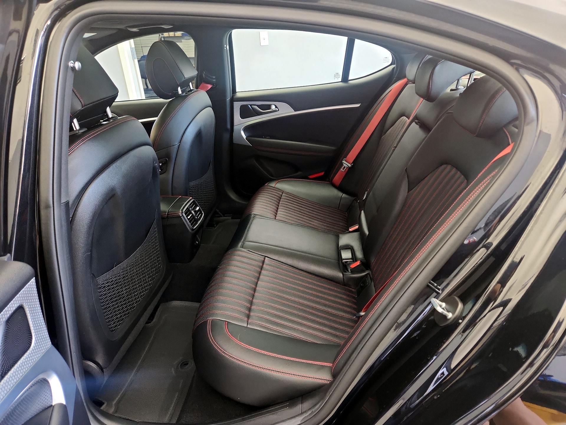 Thumbnail: 2023 Genesis G70 - 18