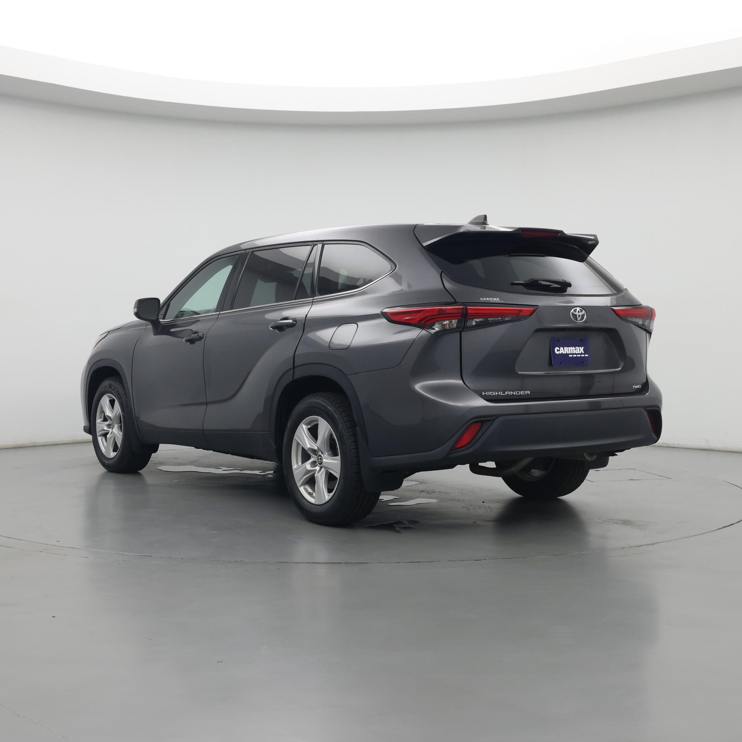 Thumbnail: 2022 Toyota Highlander - 2