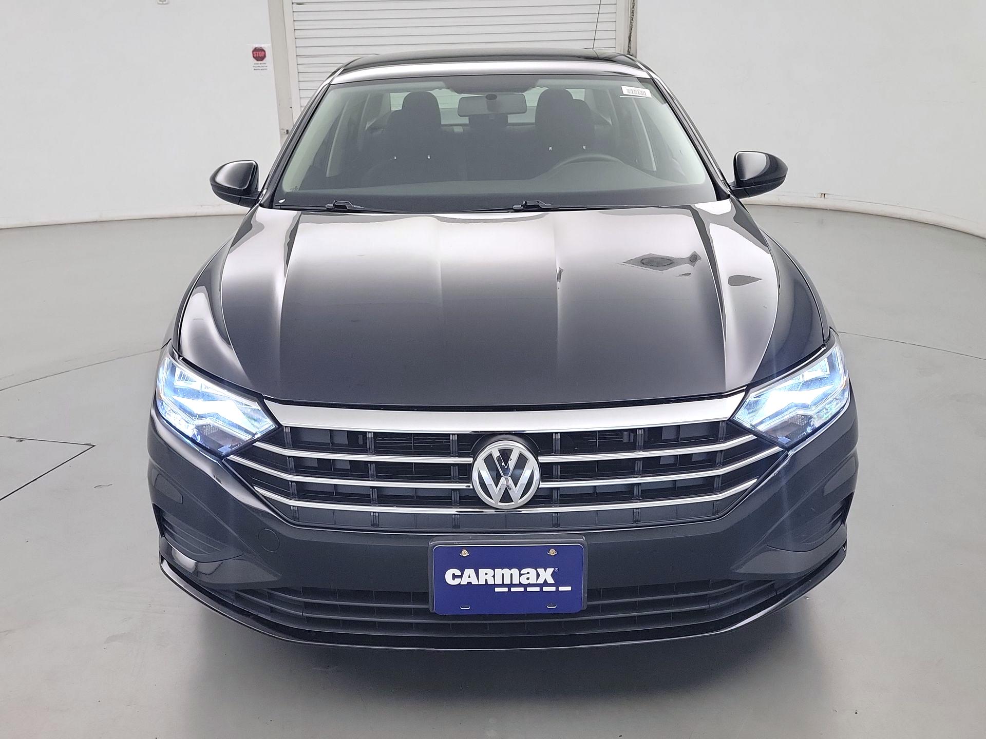 Thumbnail: 2021 Volkswagen Jetta - 2