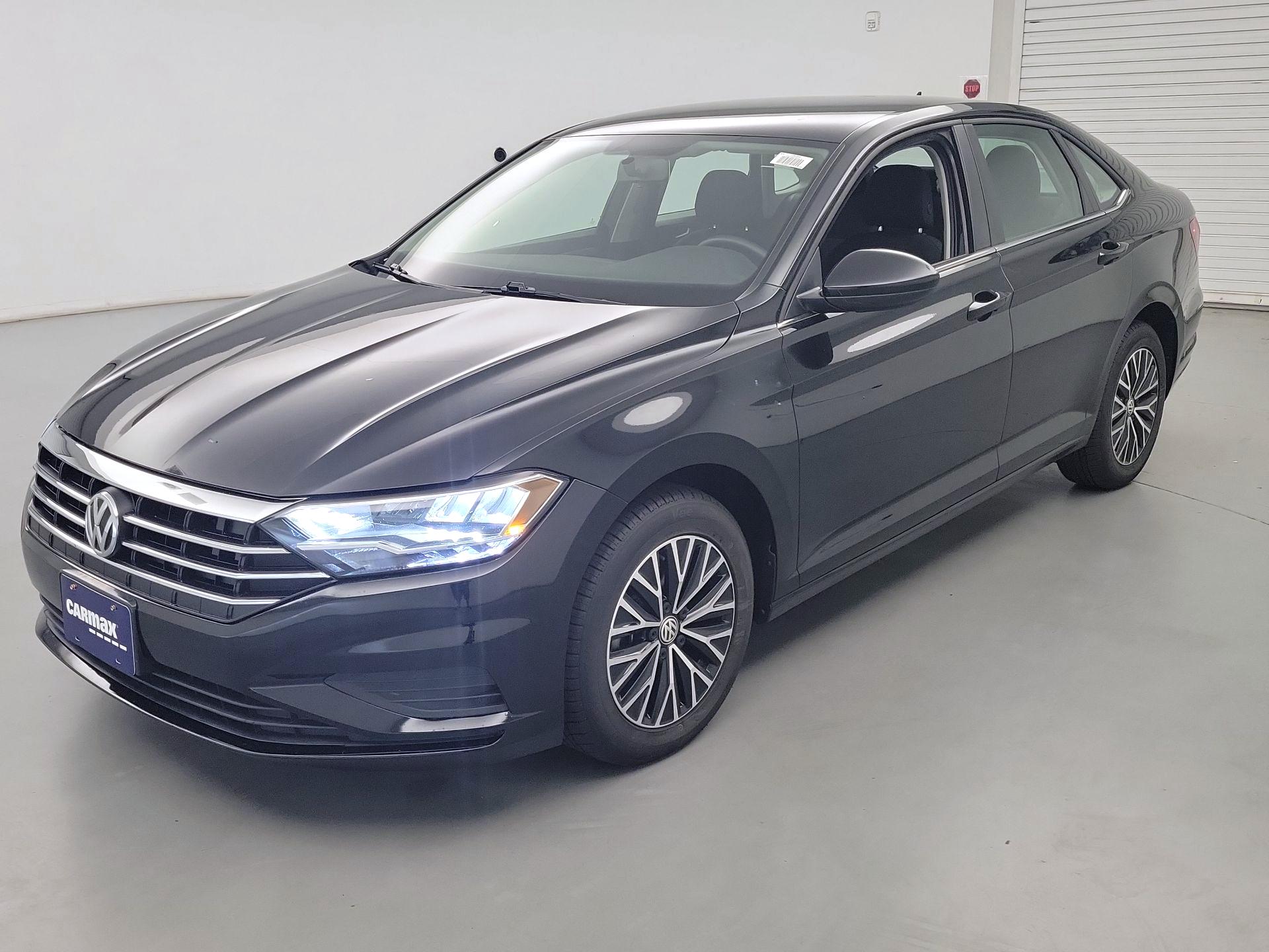 Thumbnail: 2021 Volkswagen Jetta - 3