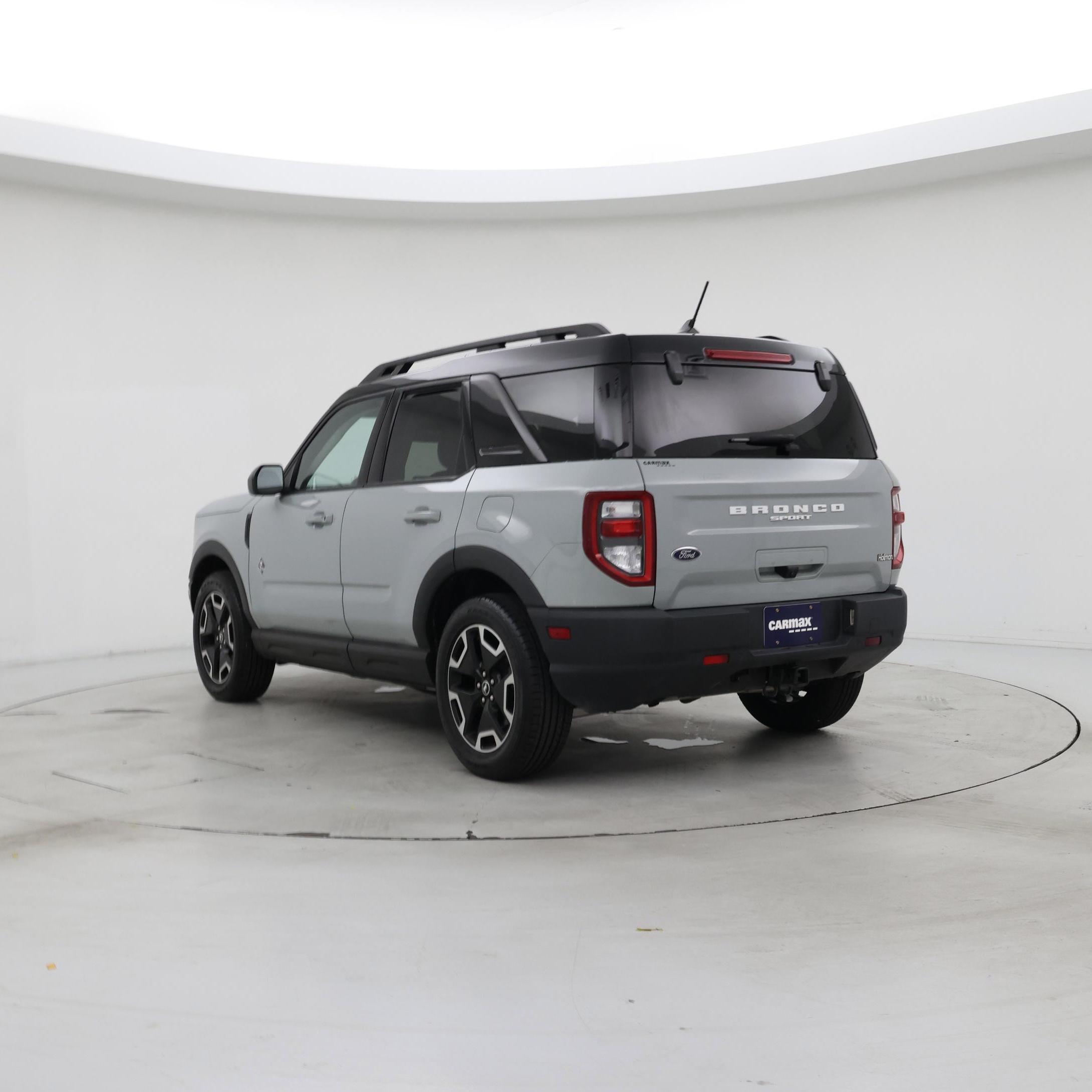 Thumbnail: 2022 Ford Bronco Sport - 2