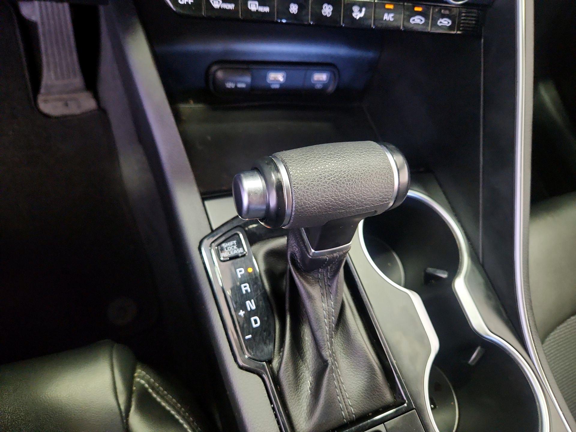 Thumbnail: 2021 Kia K5 - 17