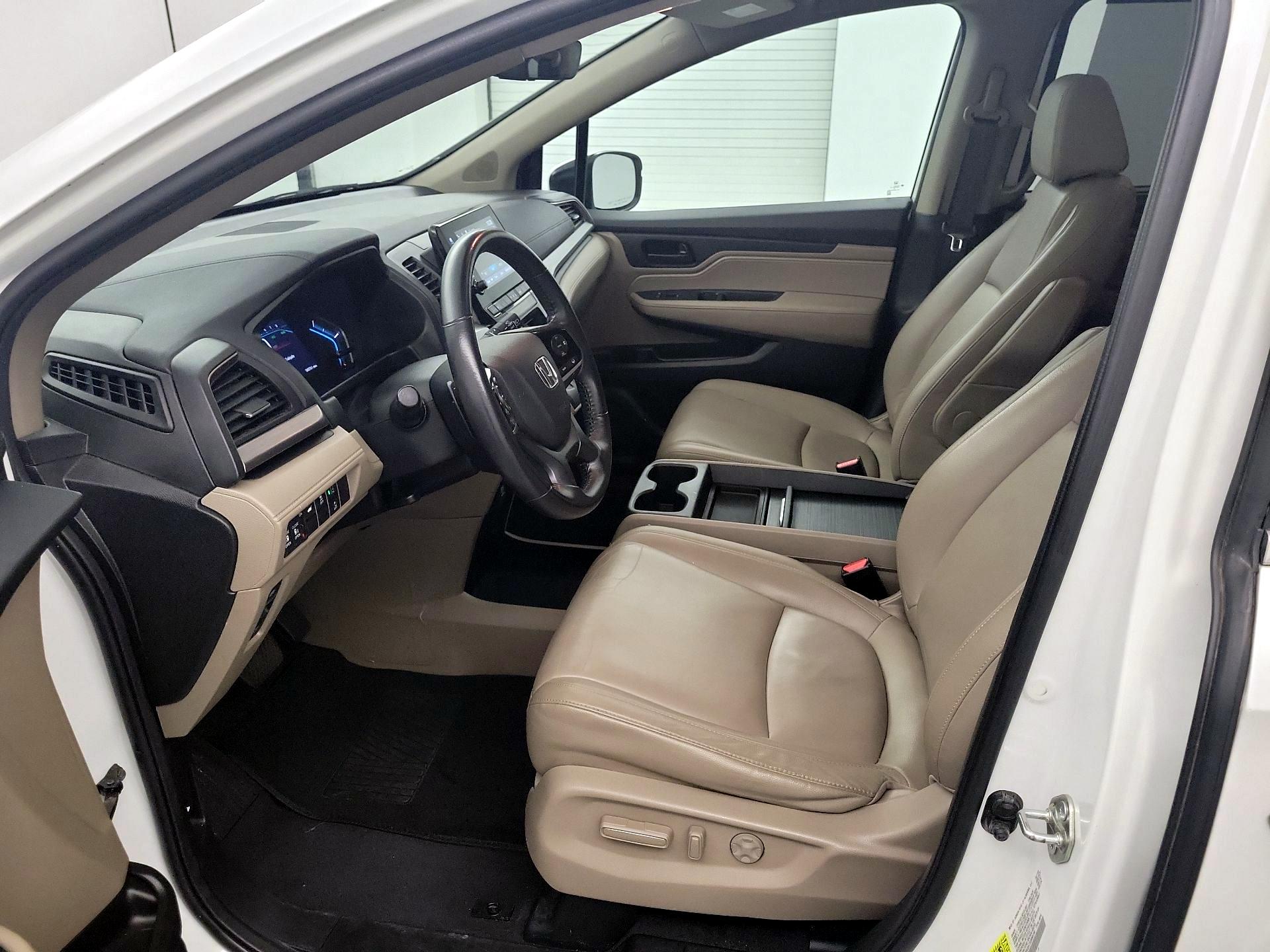 Thumbnail: 2020 Honda Odyssey - 9