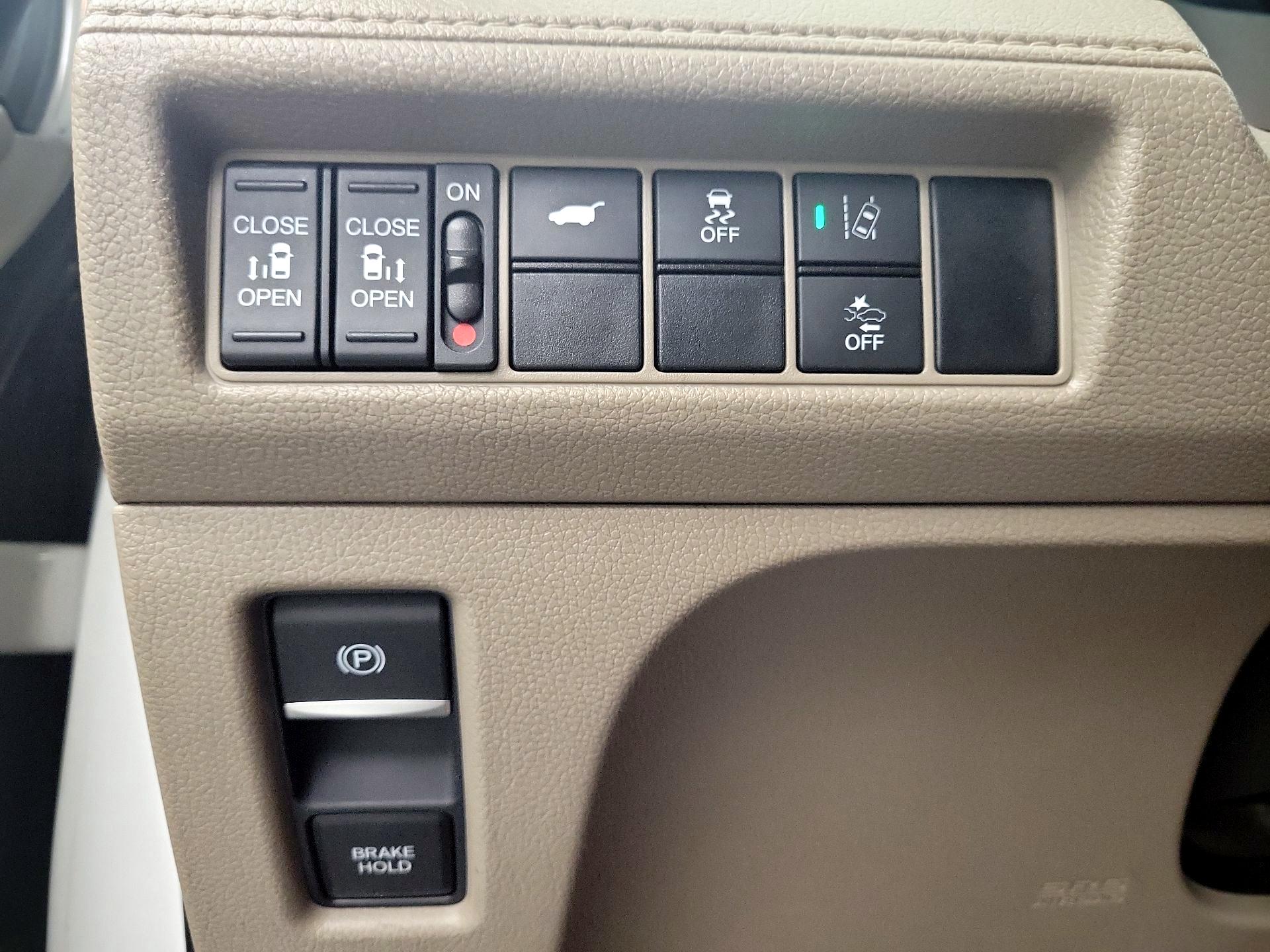 Thumbnail: 2020 Honda Odyssey - 11