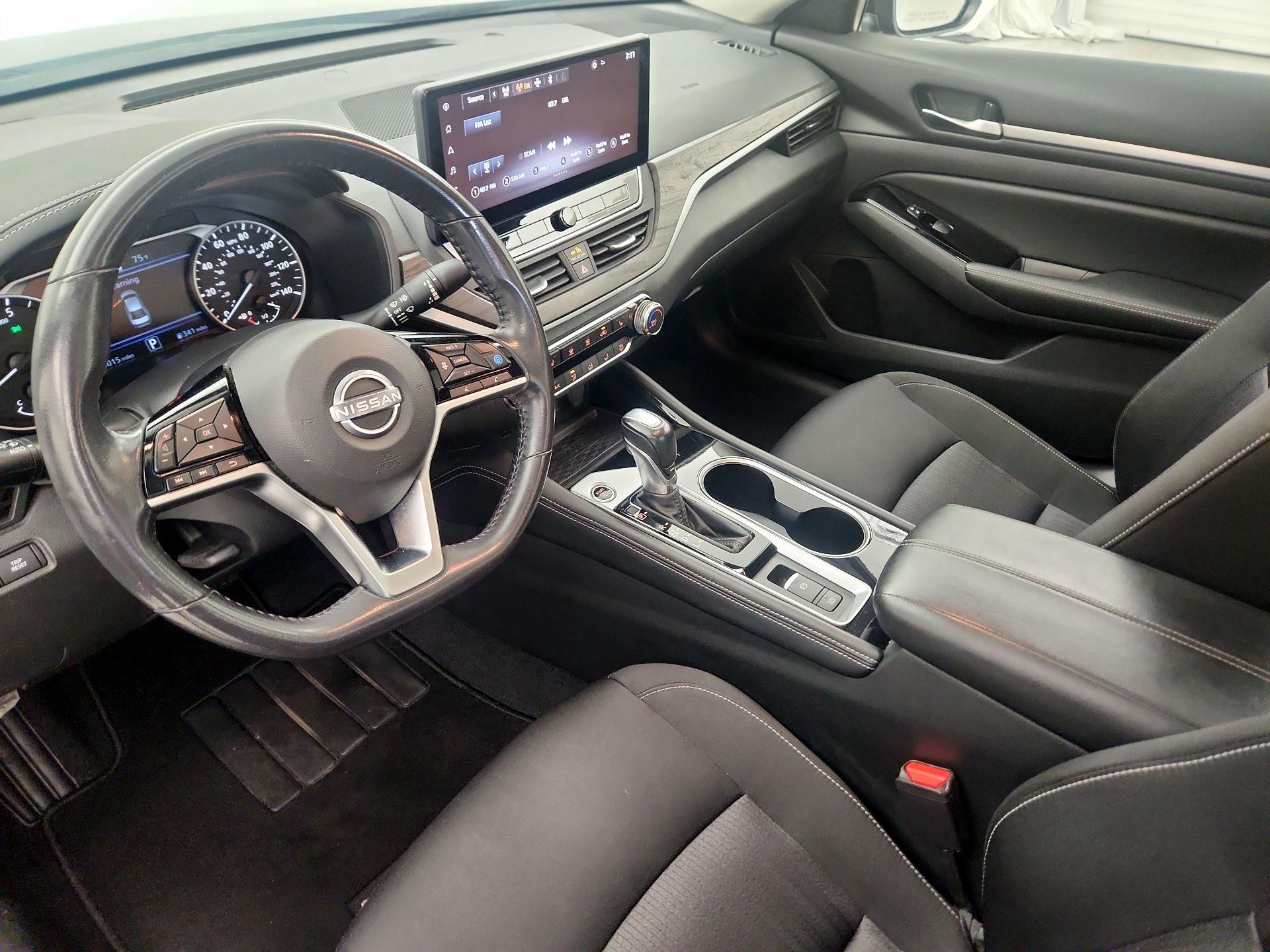 Thumbnail: 2023 Nissan Altima - 11