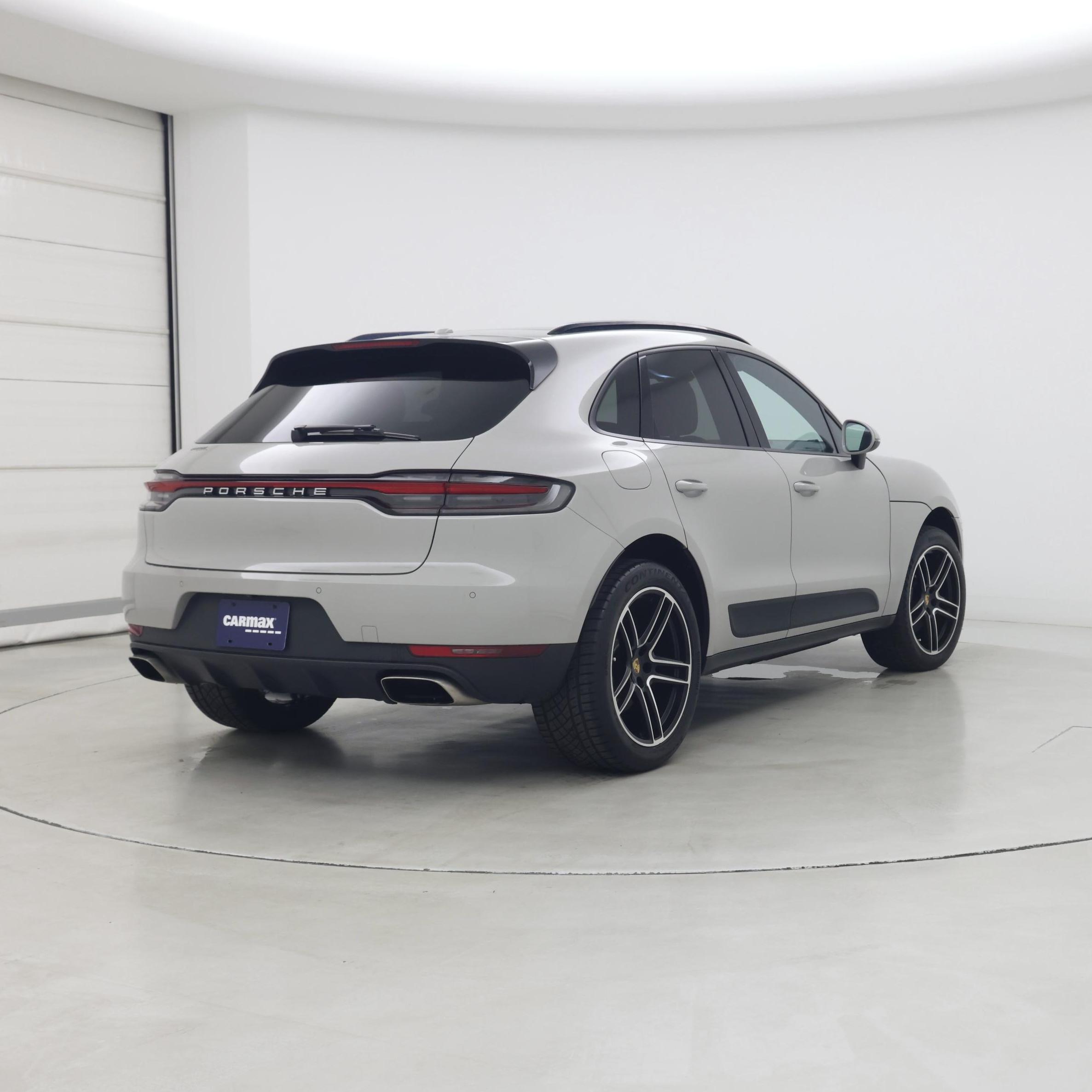 Thumbnail: 2020 Porsche Macan - 8