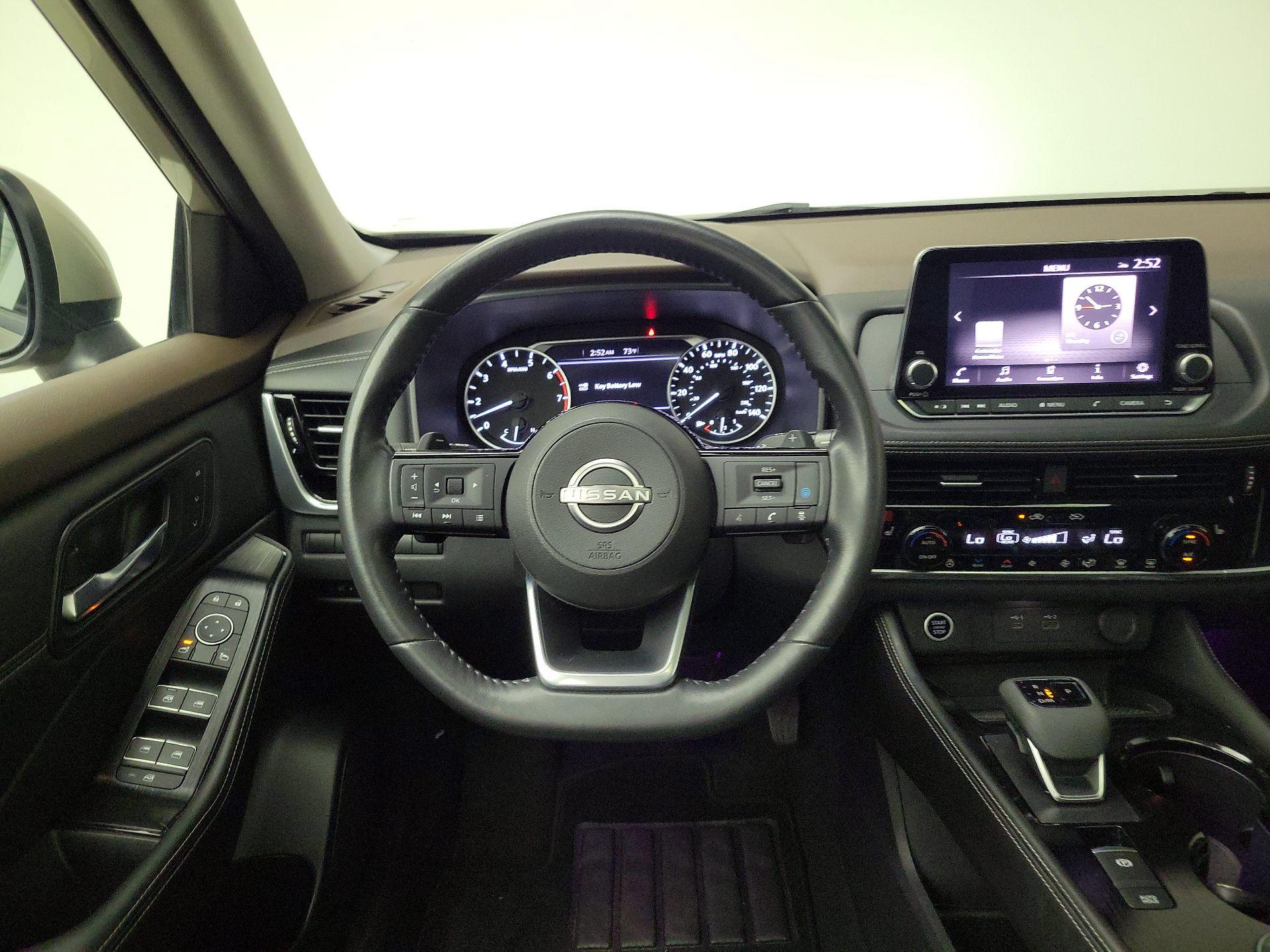 Thumbnail: 2022 Nissan Rogue - 10
