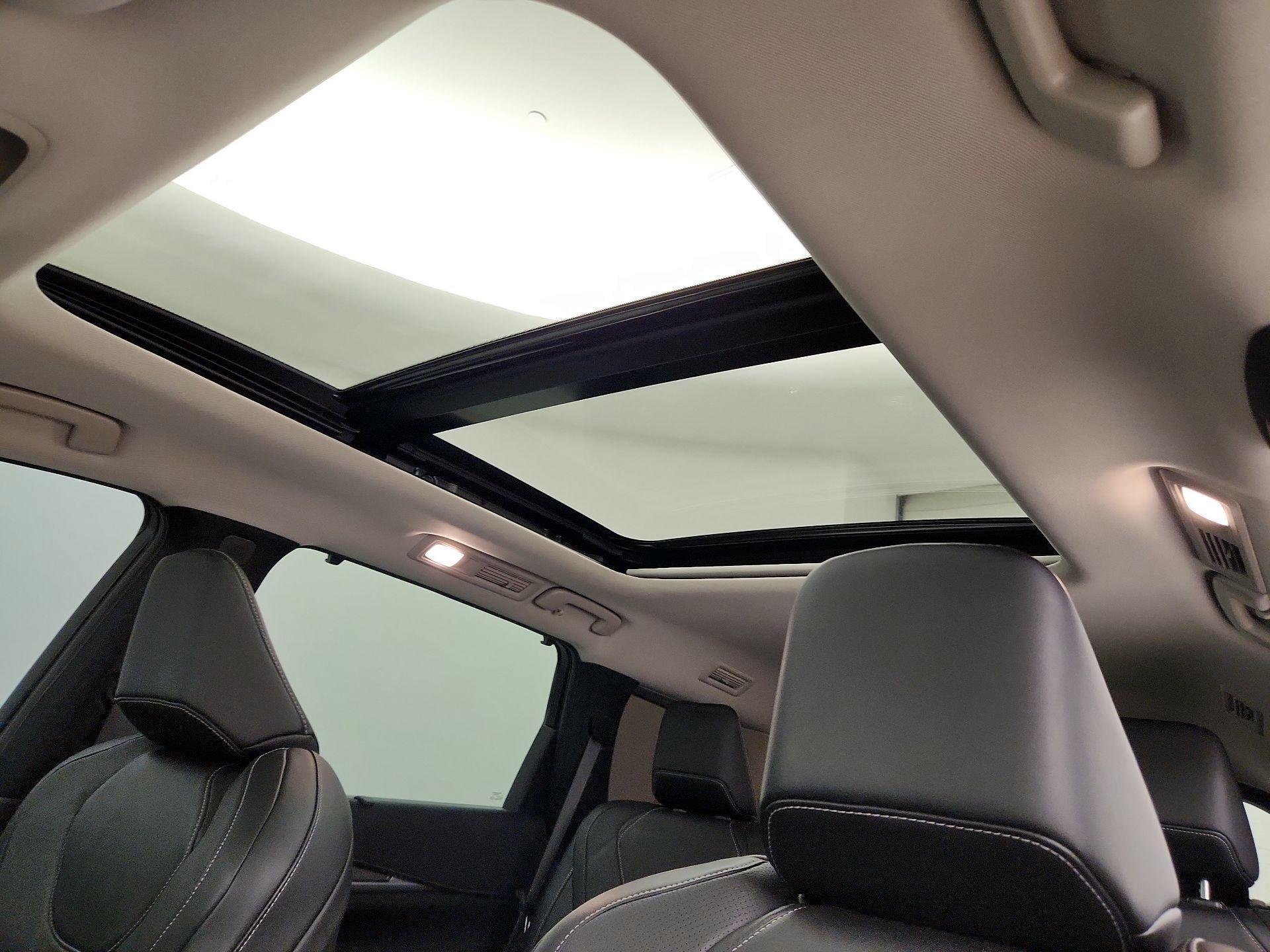 Thumbnail: 2022 INFINITI QX60 - 20