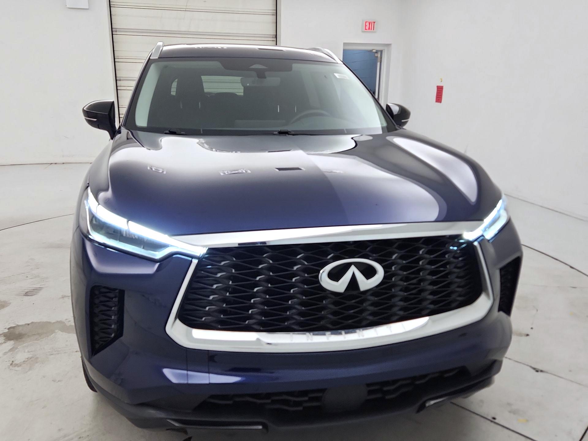 Thumbnail: 2023 INFINITI QX60 - 2