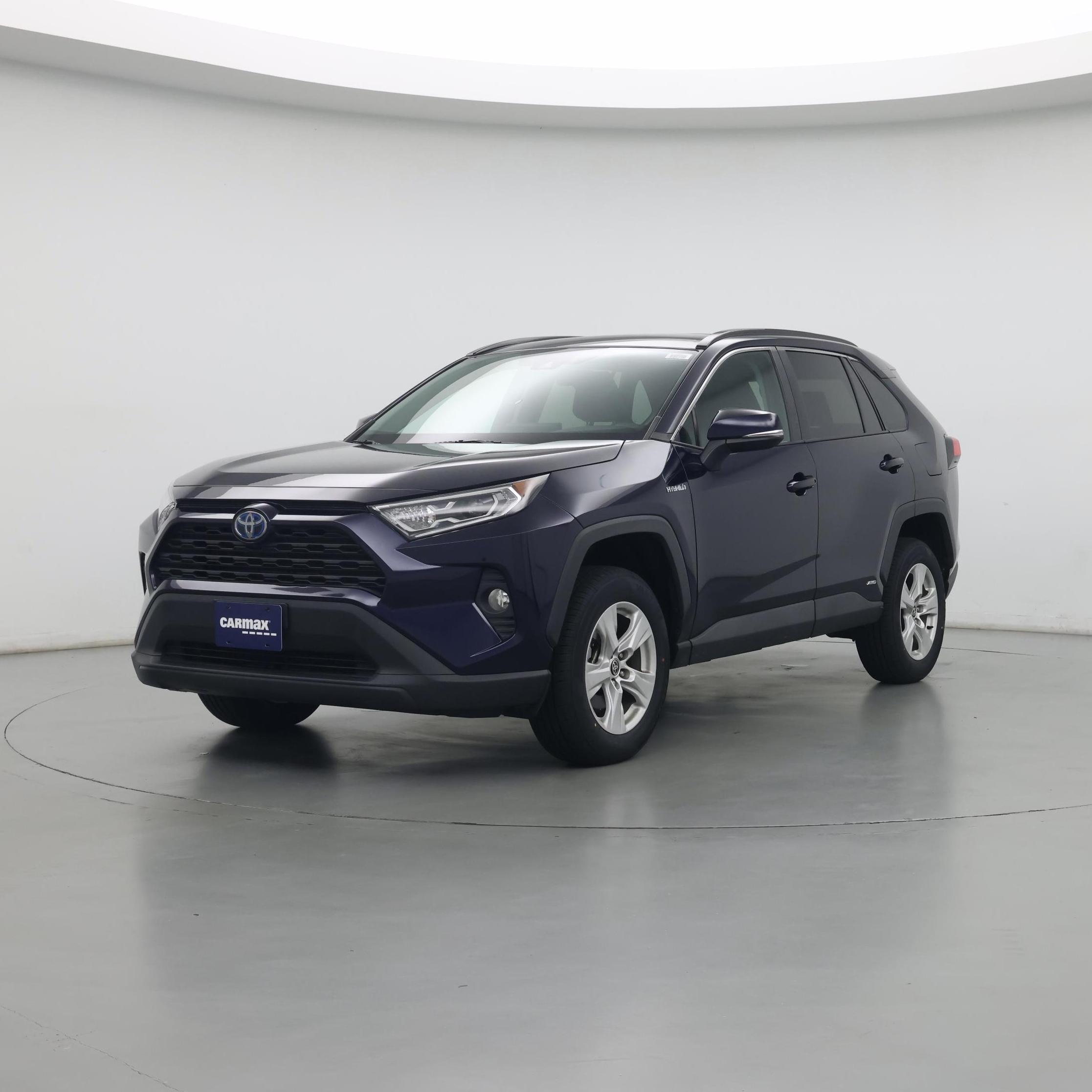 Thumbnail: 2021 Toyota RAV4 - 4
