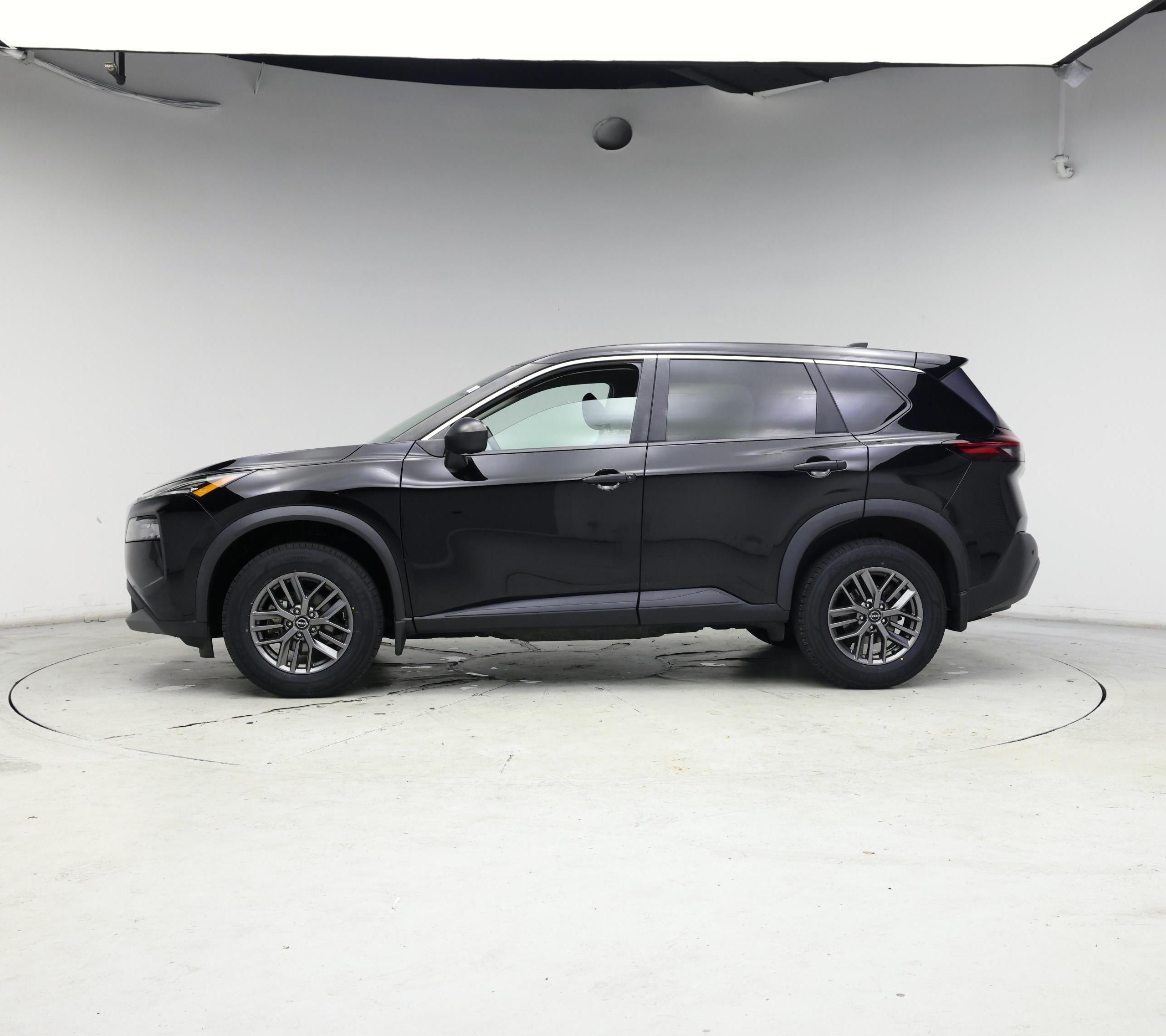 Thumbnail: 2022 Nissan Rogue - 3