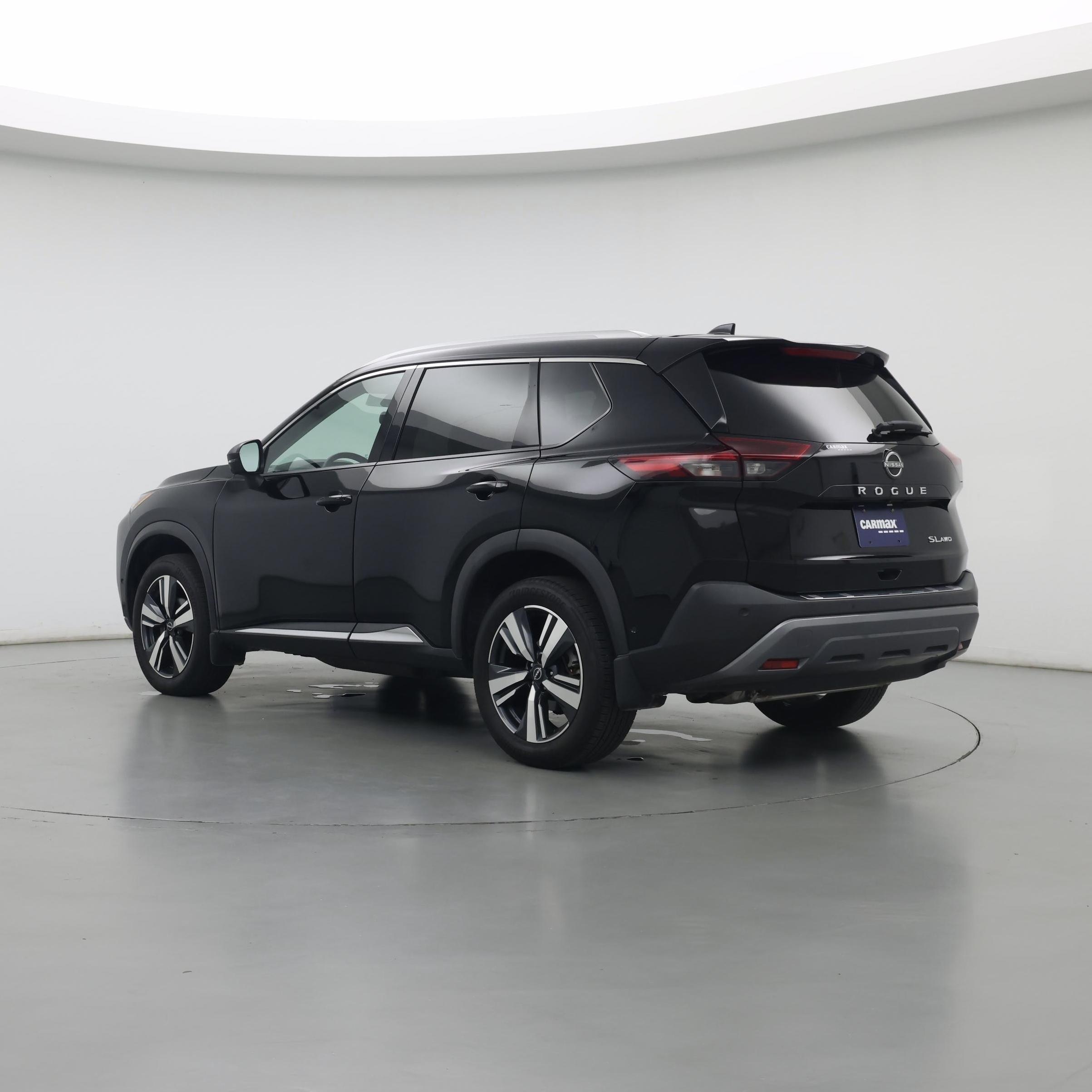 Thumbnail: 2023 Nissan Rogue - 3