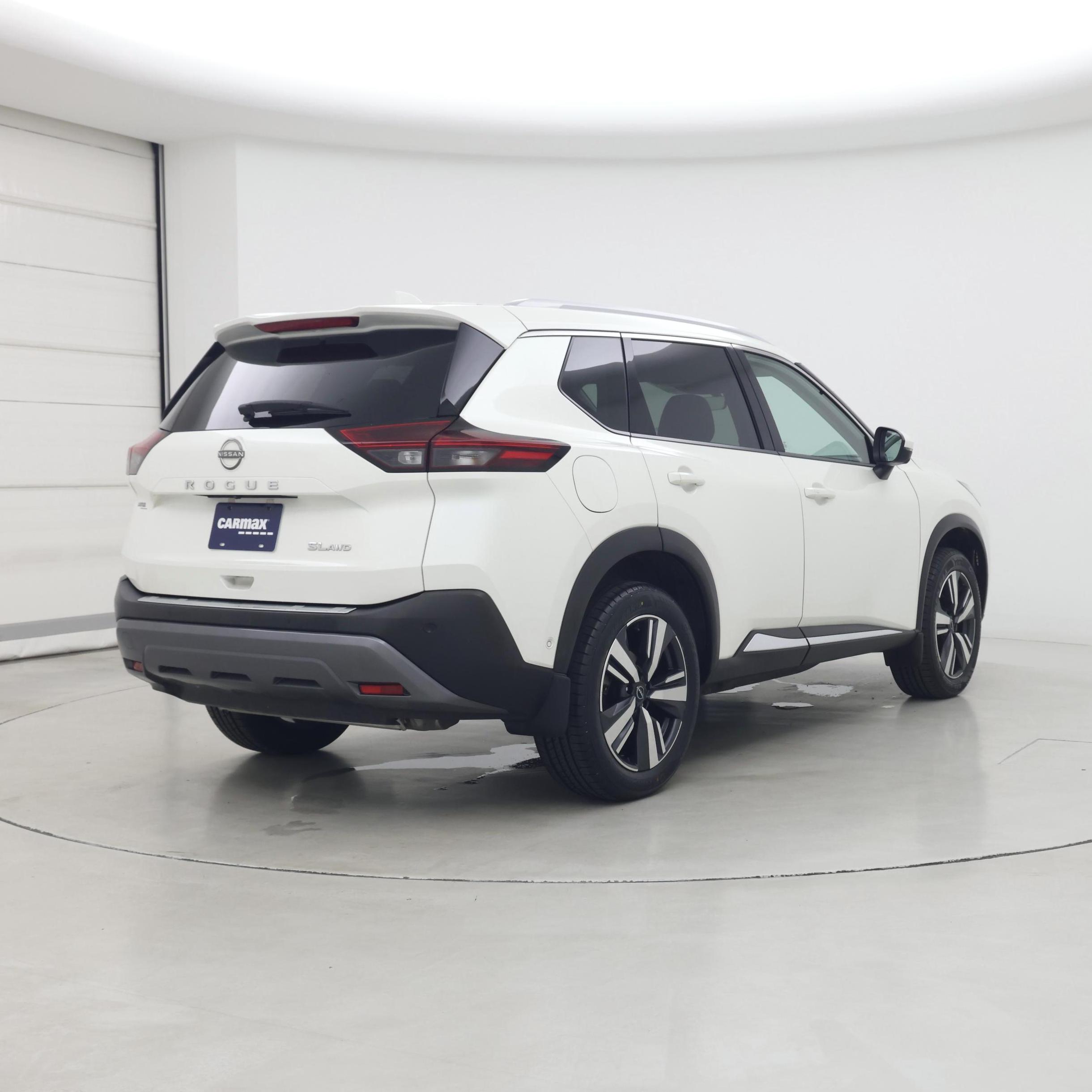 Thumbnail: 2023 Nissan Rogue - 8