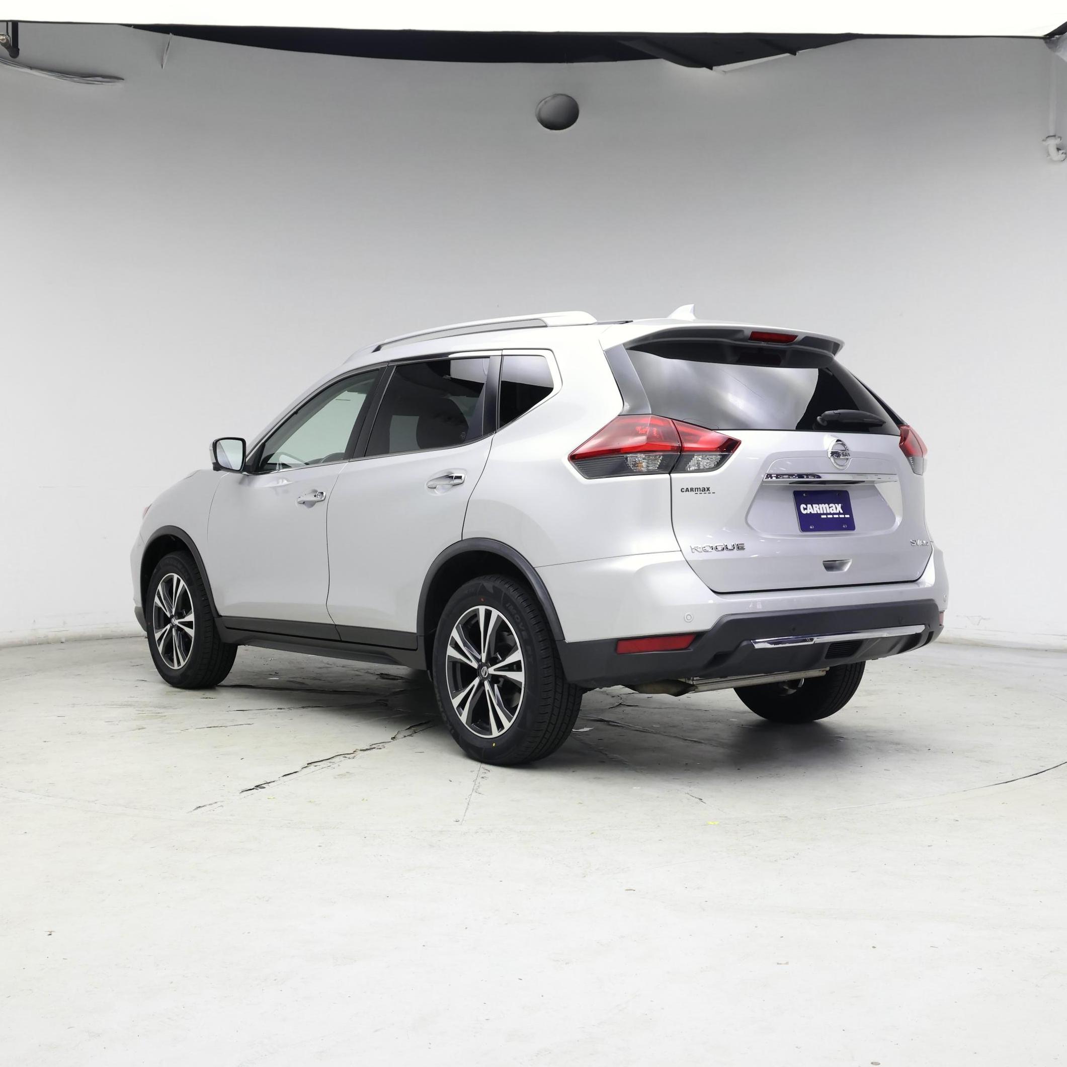 Thumbnail: 2020 Nissan Rogue - 2