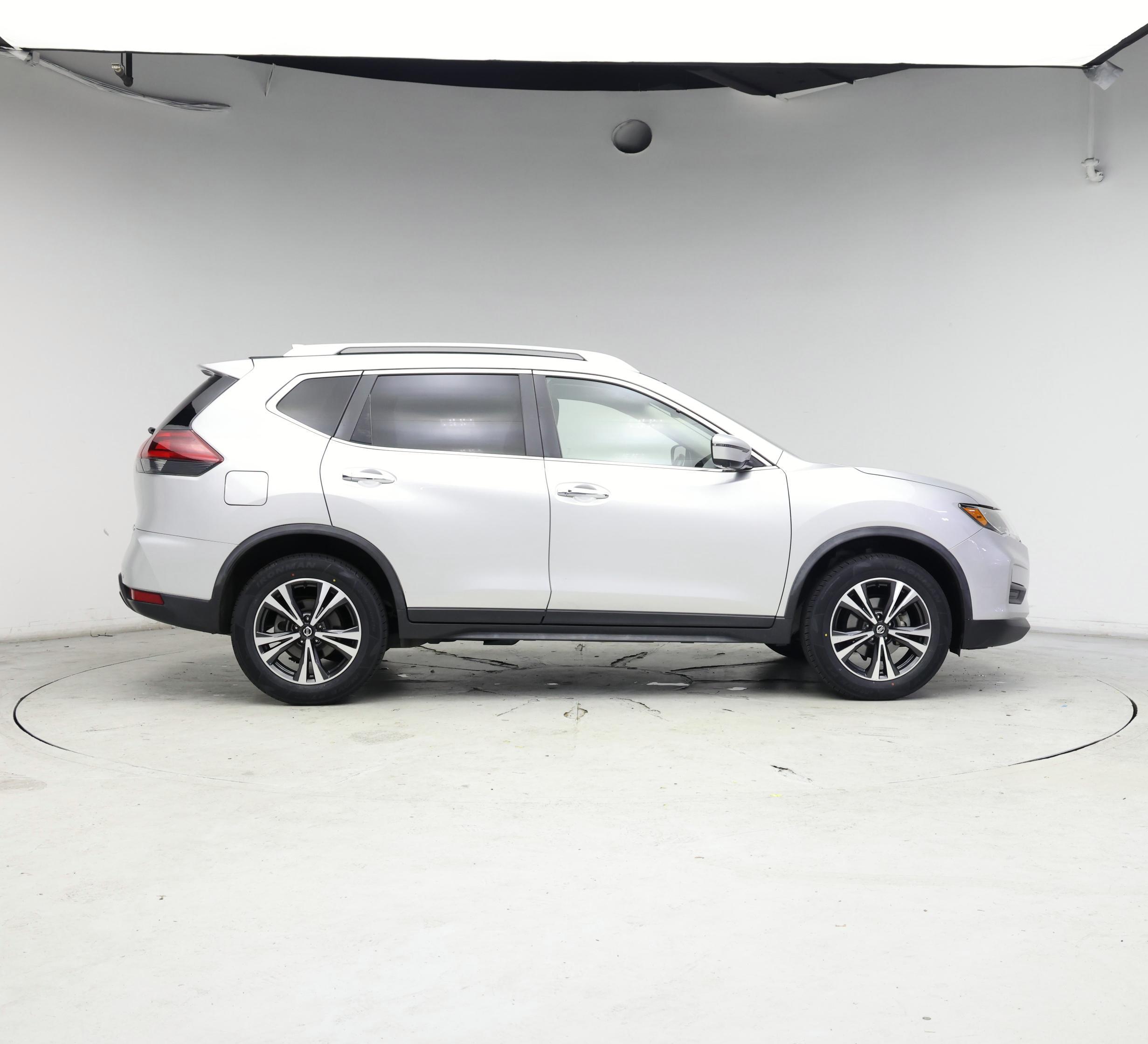 Thumbnail: 2020 Nissan Rogue - 7