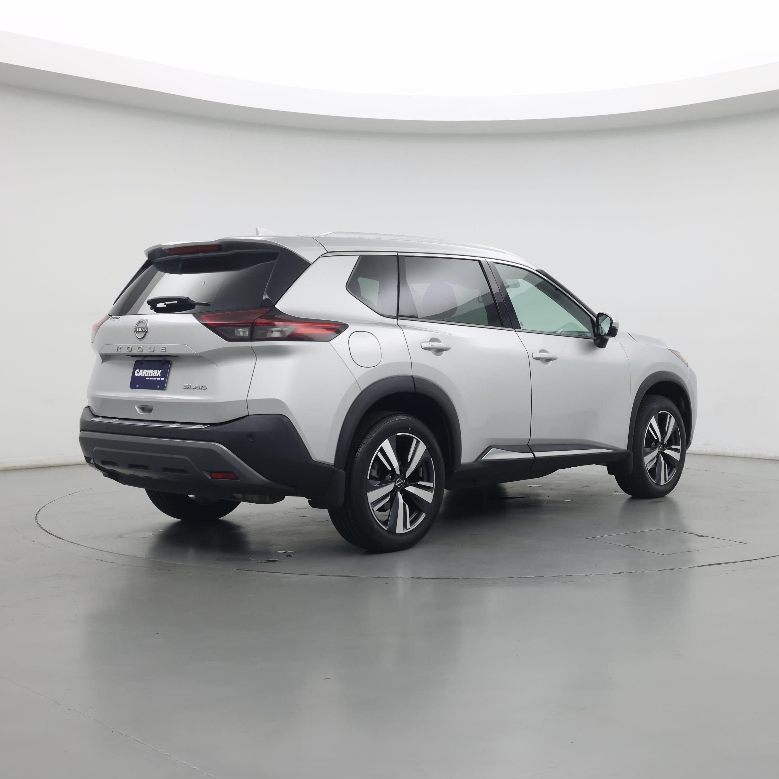 Thumbnail: 2022 Nissan Rogue - 3