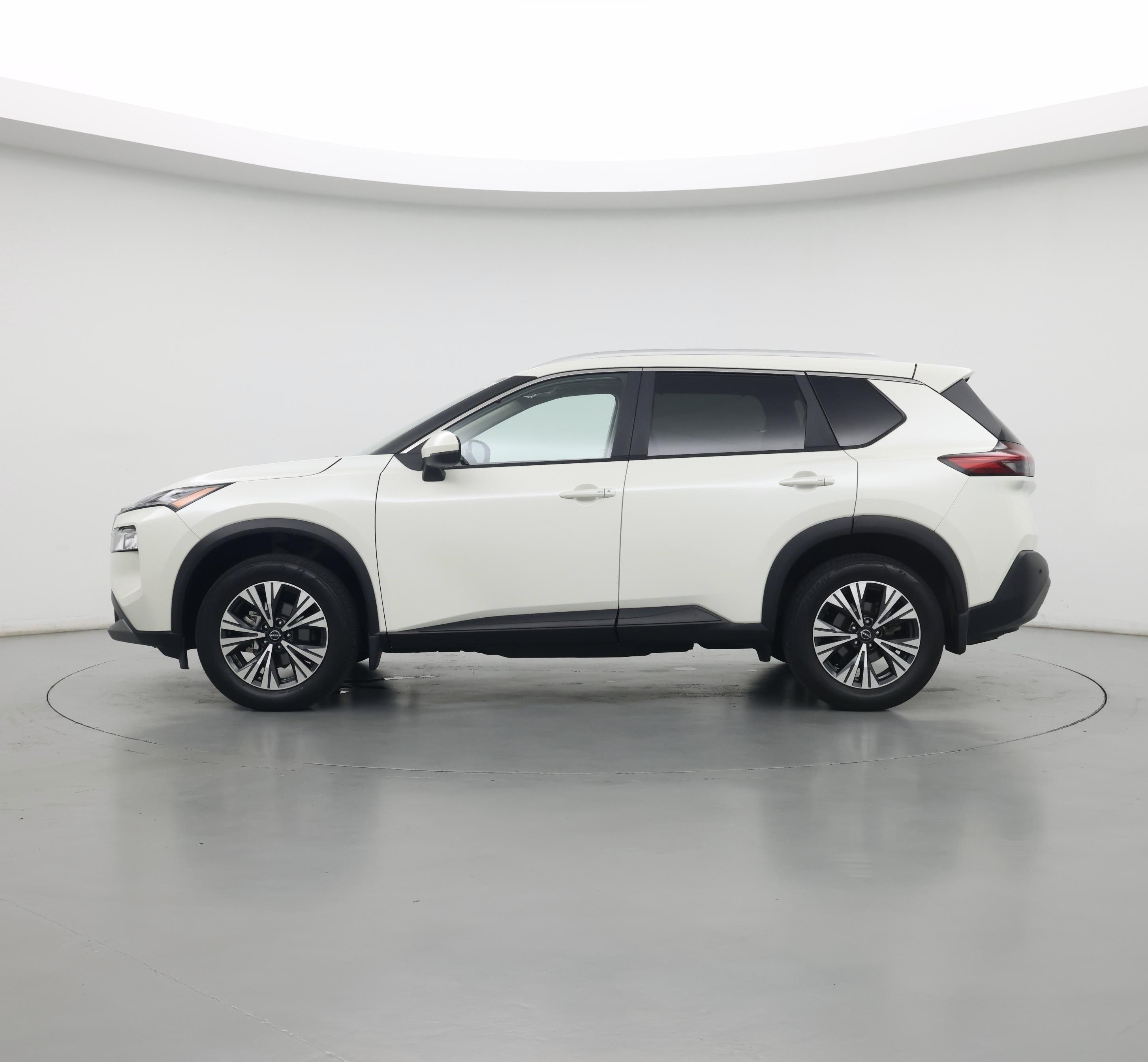 Thumbnail: 2023 Nissan Rogue - 3