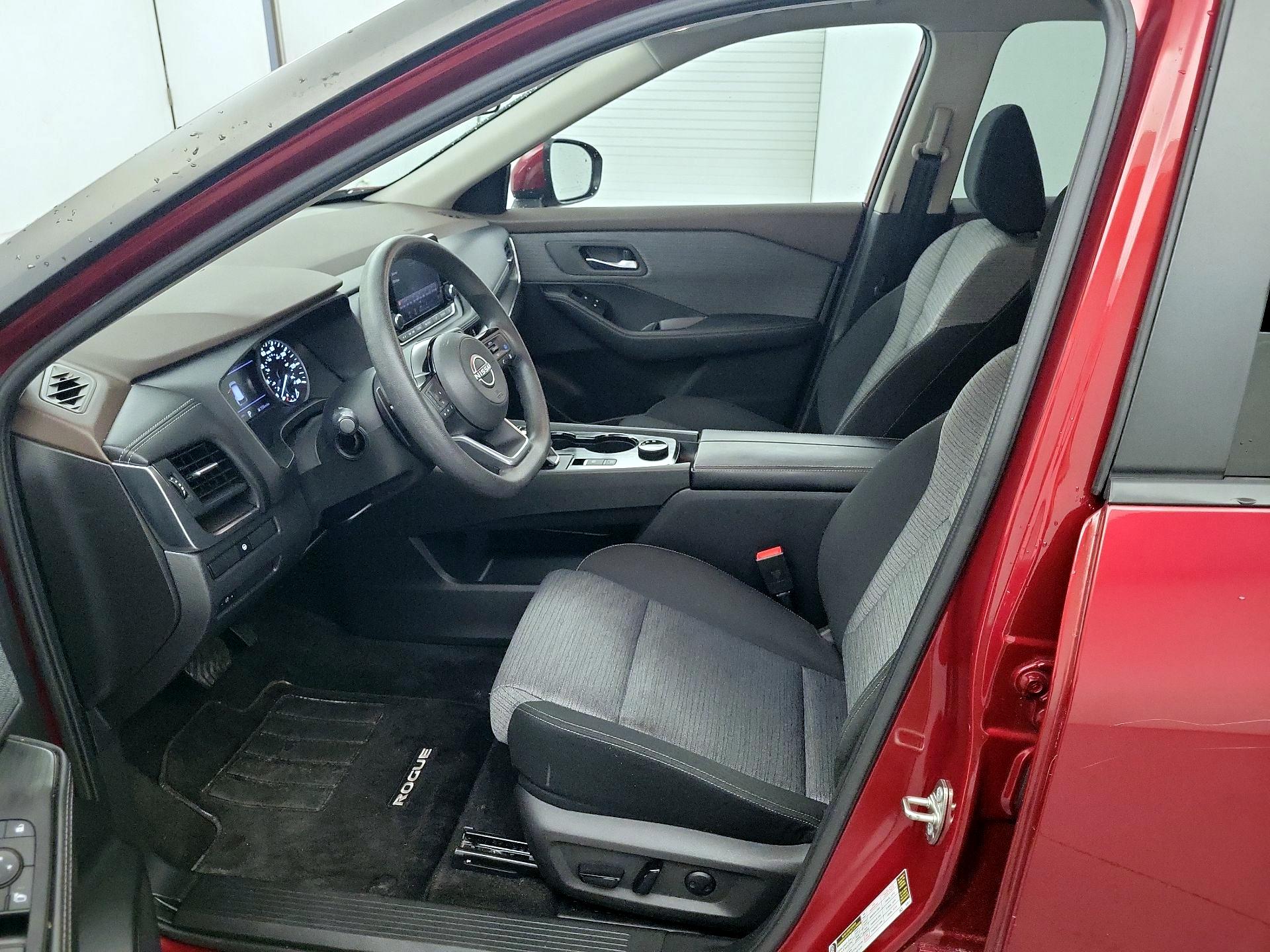 Thumbnail: 2023 Nissan Rogue - 9