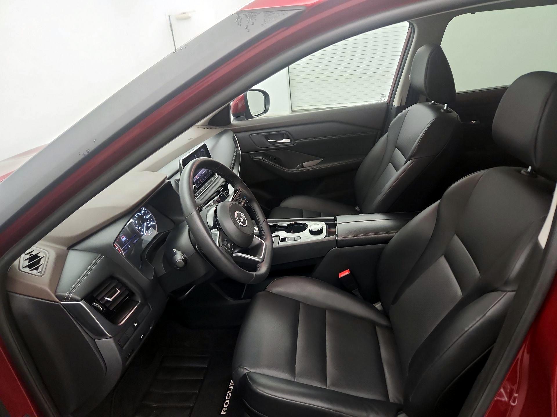 Thumbnail: 2023 Nissan Rogue - 11