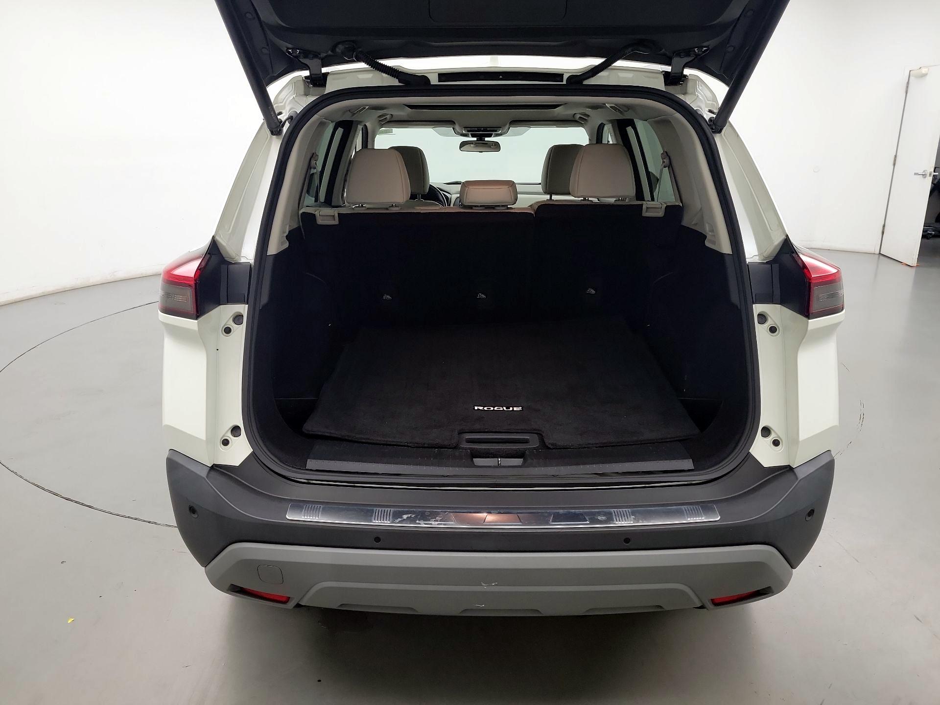 Thumbnail: 2023 Nissan Rogue - 18