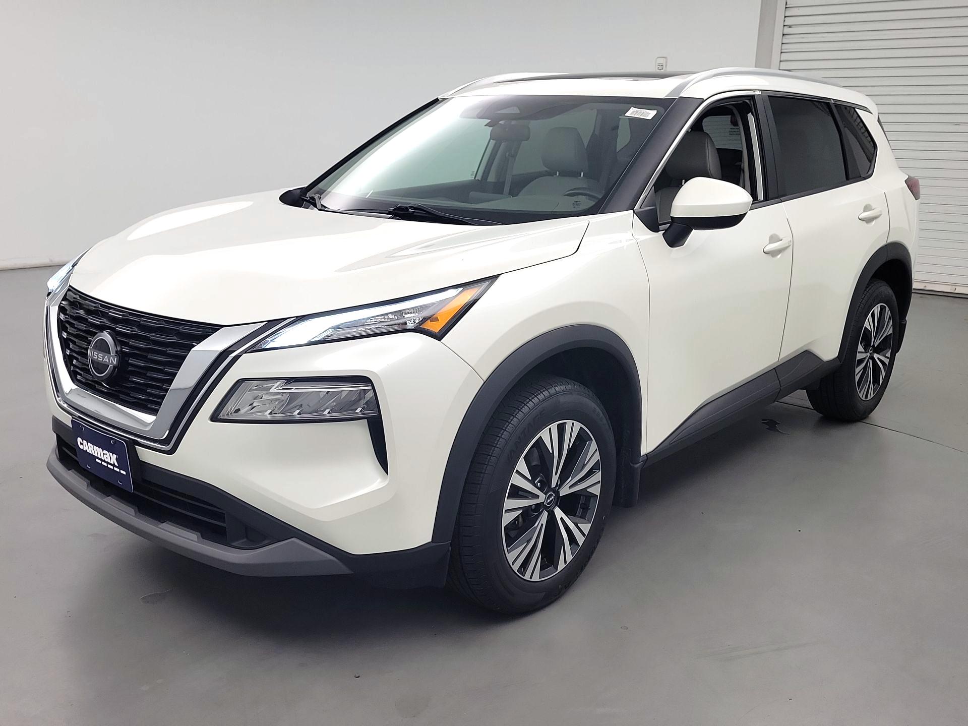 Thumbnail: 2023 Nissan Rogue - 3