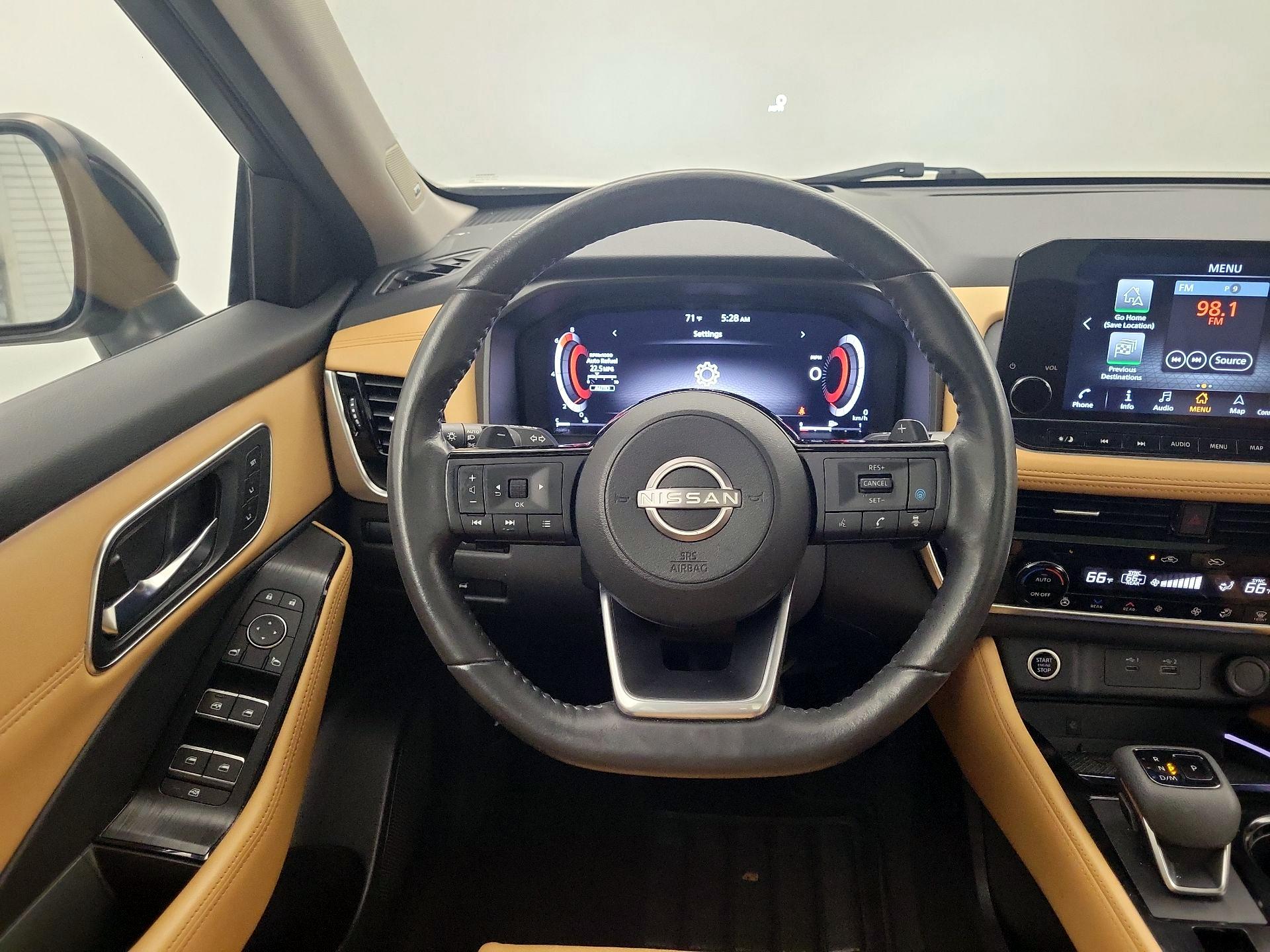 Thumbnail: 2022 Nissan Rogue - 10