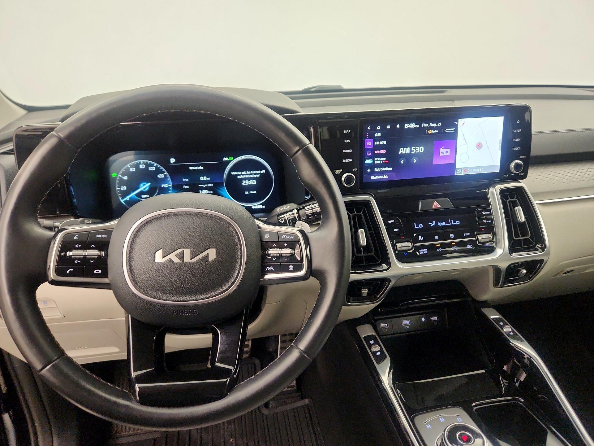 Thumbnail: 2023 Kia Sorento - 9