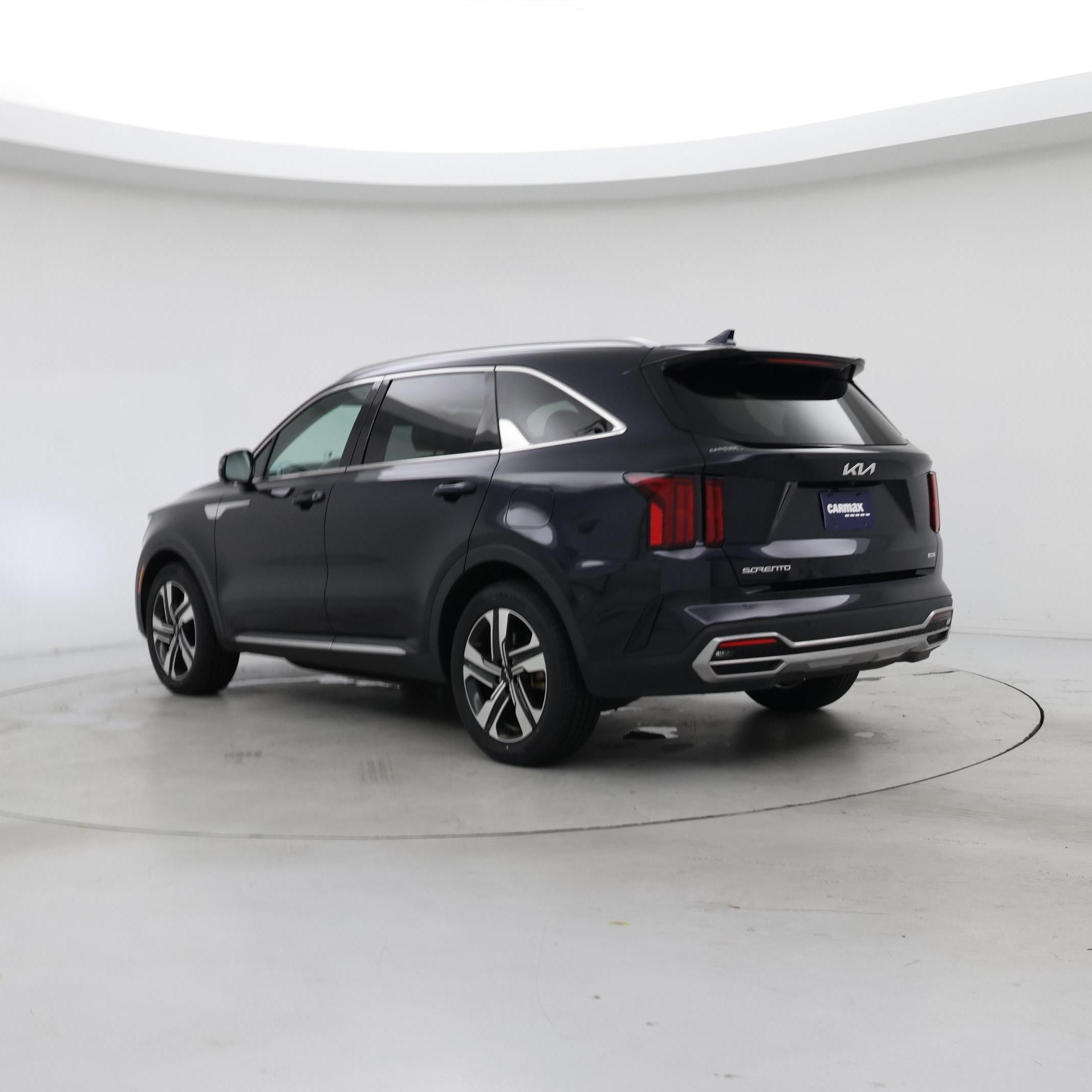 Thumbnail: 2023 Kia Sorento - 2