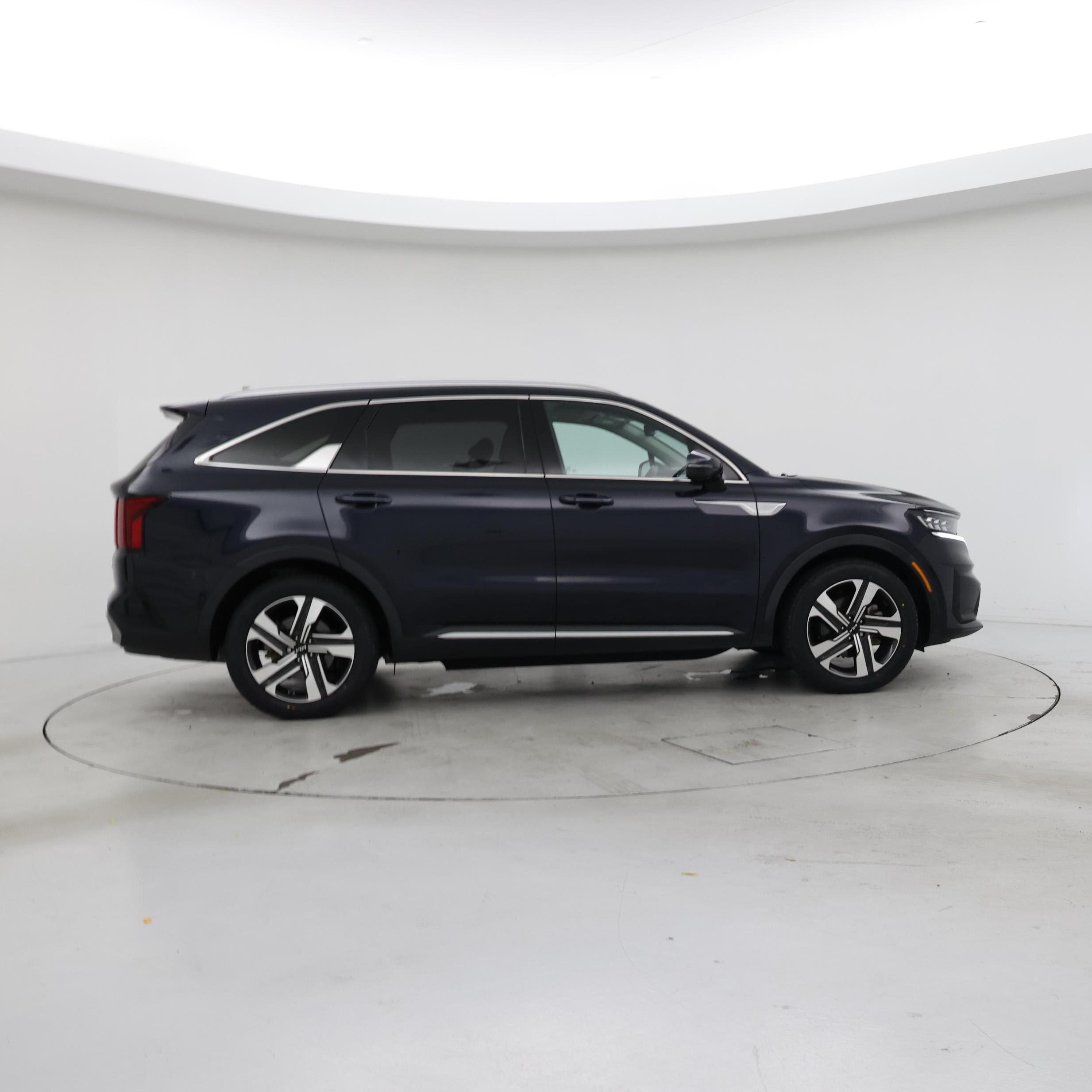 Thumbnail: 2023 Kia Sorento - 7