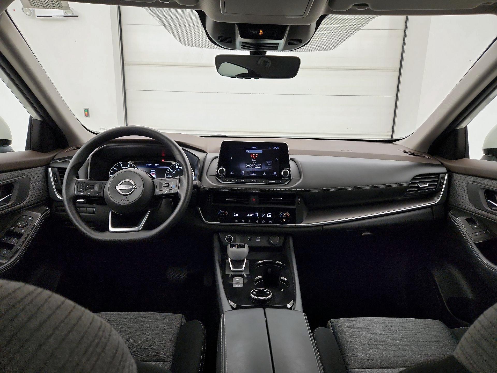 Thumbnail: 2023 Nissan Rogue - 9