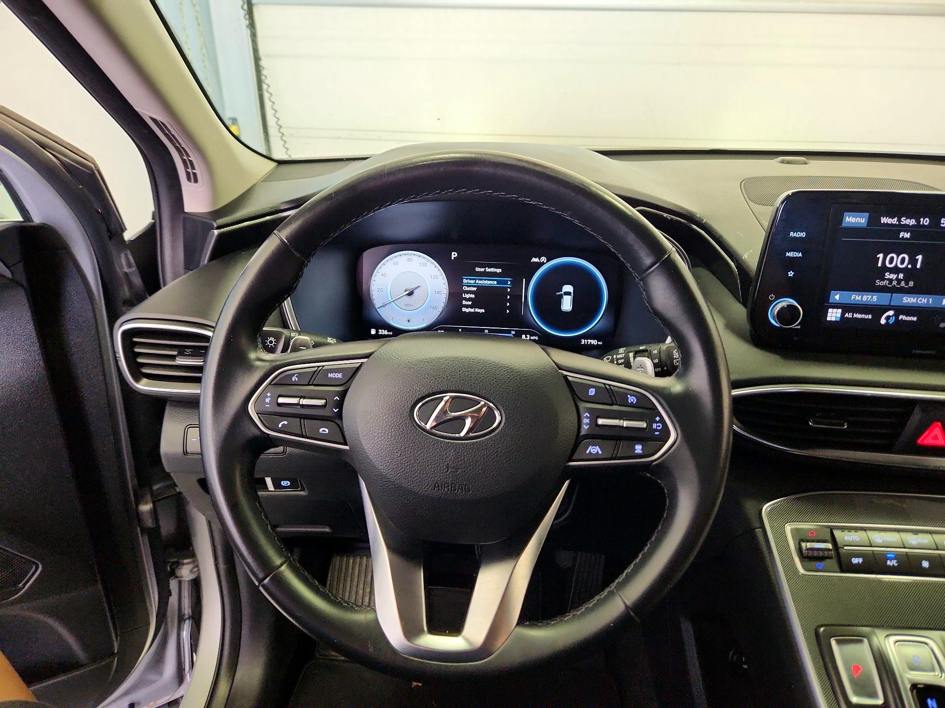 Thumbnail: 2022 Hyundai Santa Fe - 10