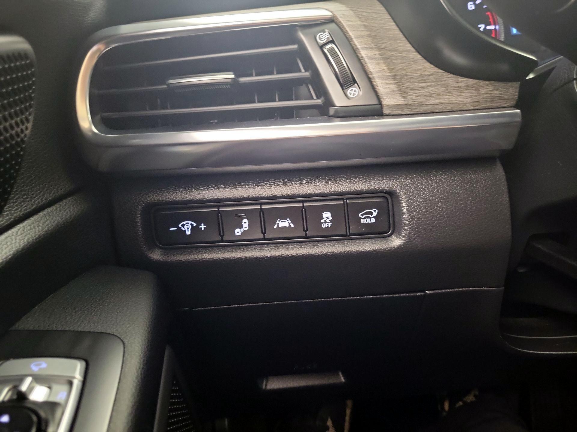 Thumbnail: 2022 Kia Telluride - 13