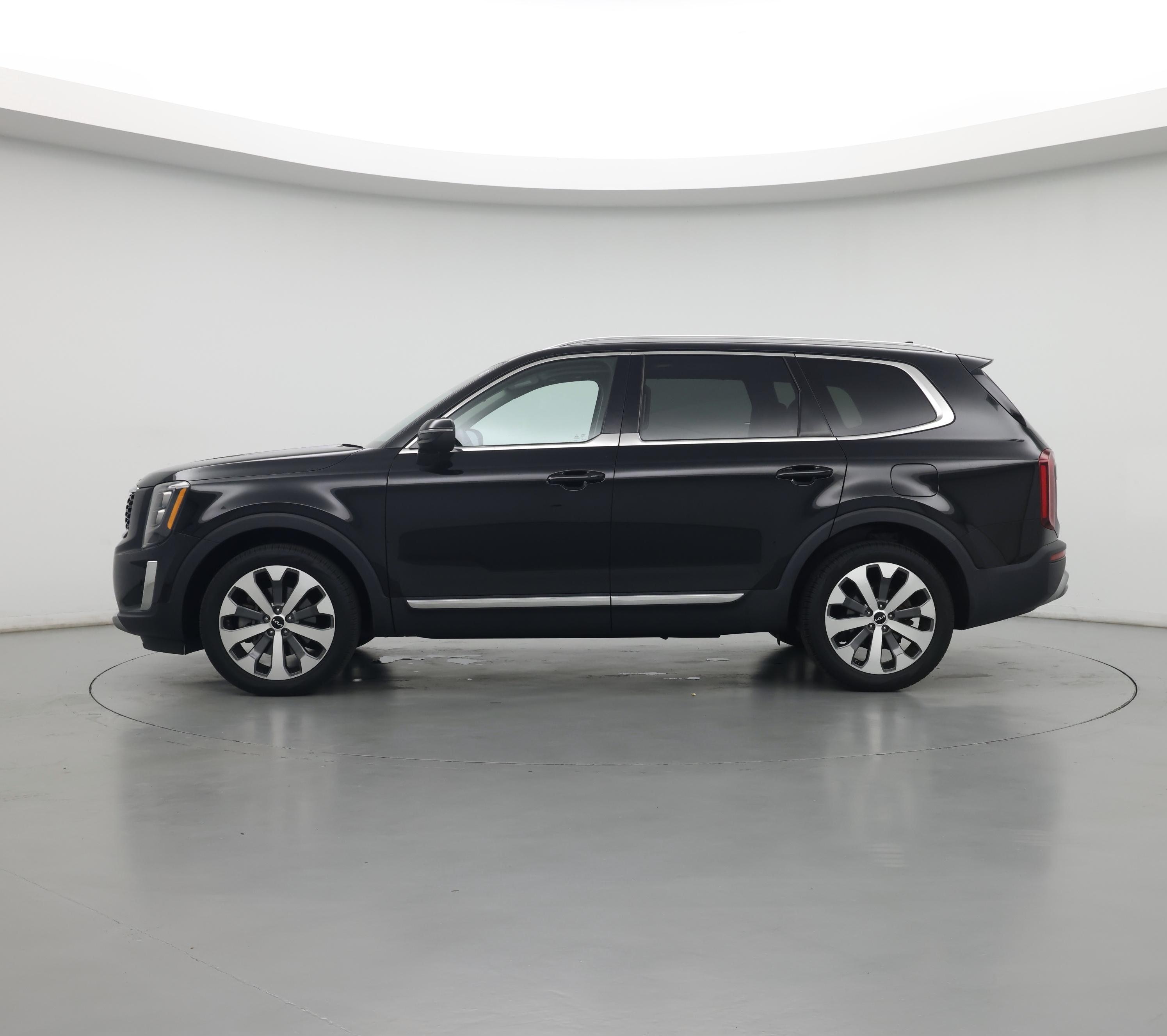 Thumbnail: 2022 Kia Telluride - 3