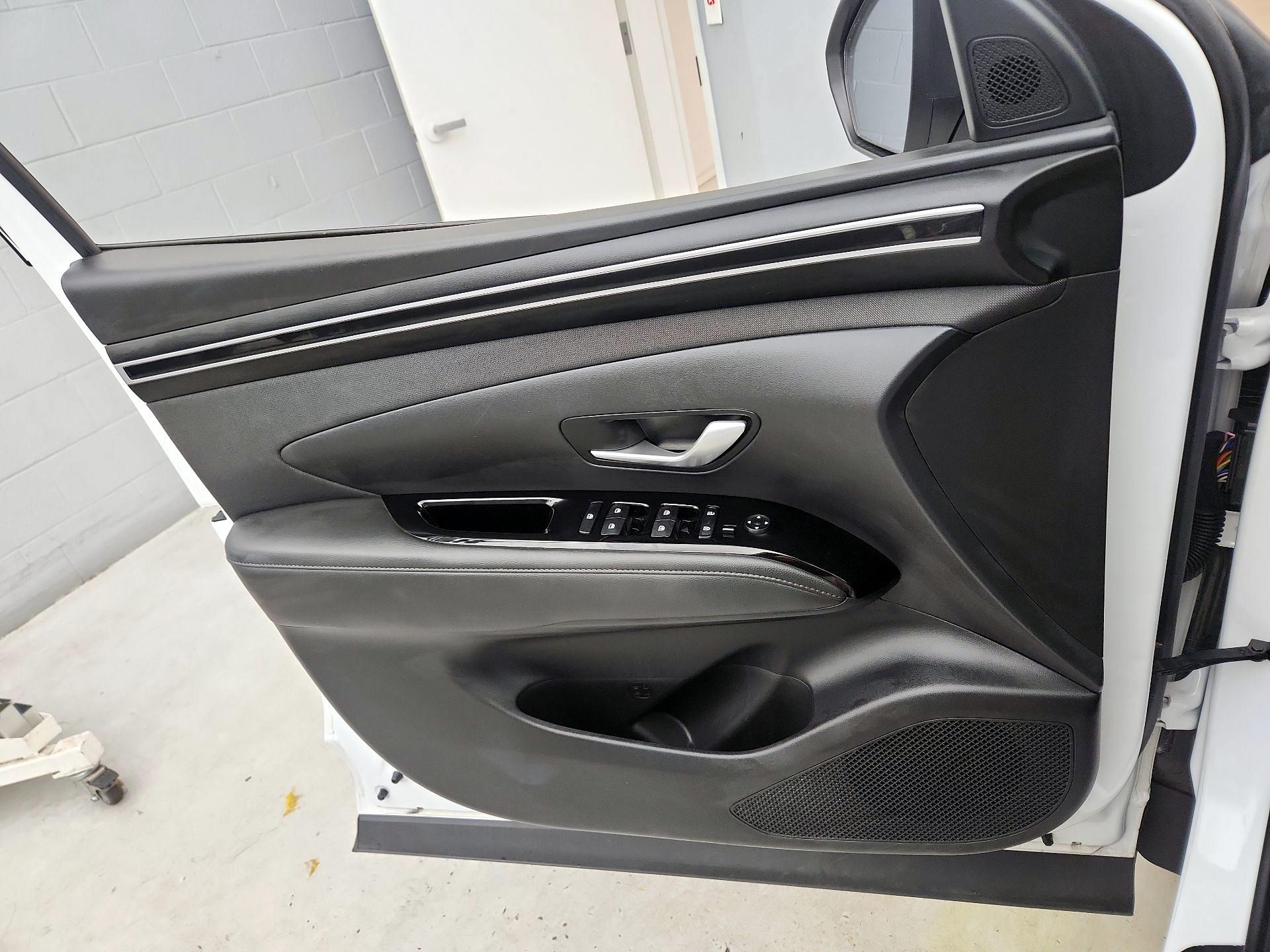 Thumbnail: 2022 Hyundai Tucson - 12