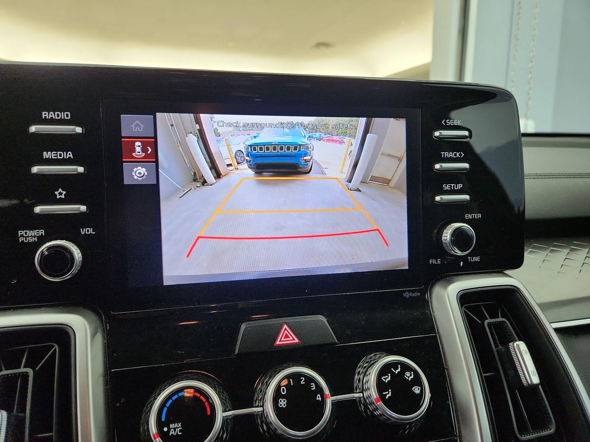 Thumbnail: 2022 Kia Sorento - 14