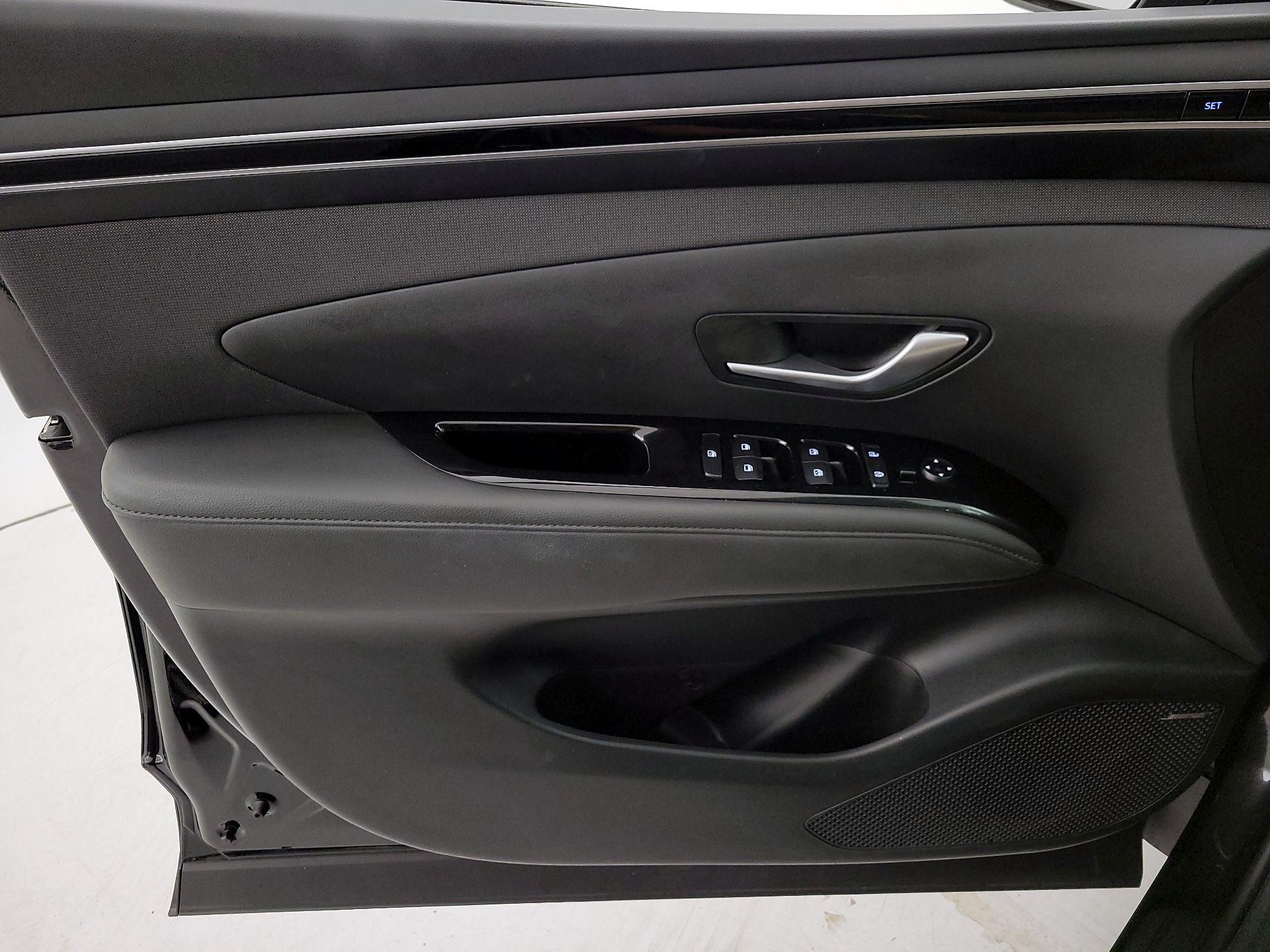Thumbnail: 2022 Hyundai Tucson - 12