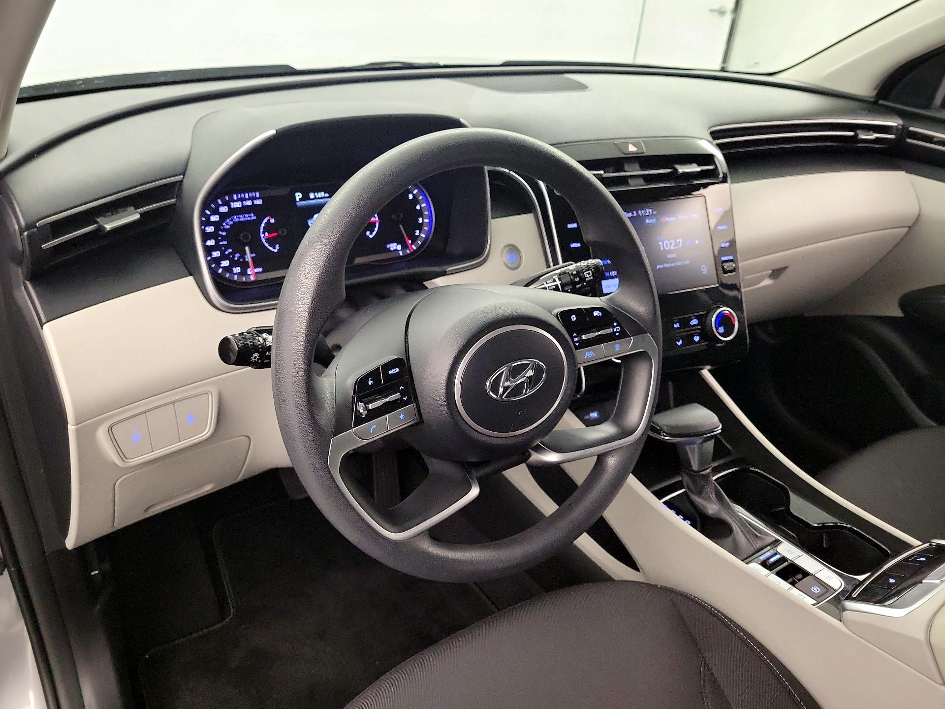 Thumbnail: 2022 Hyundai Tucson - 8