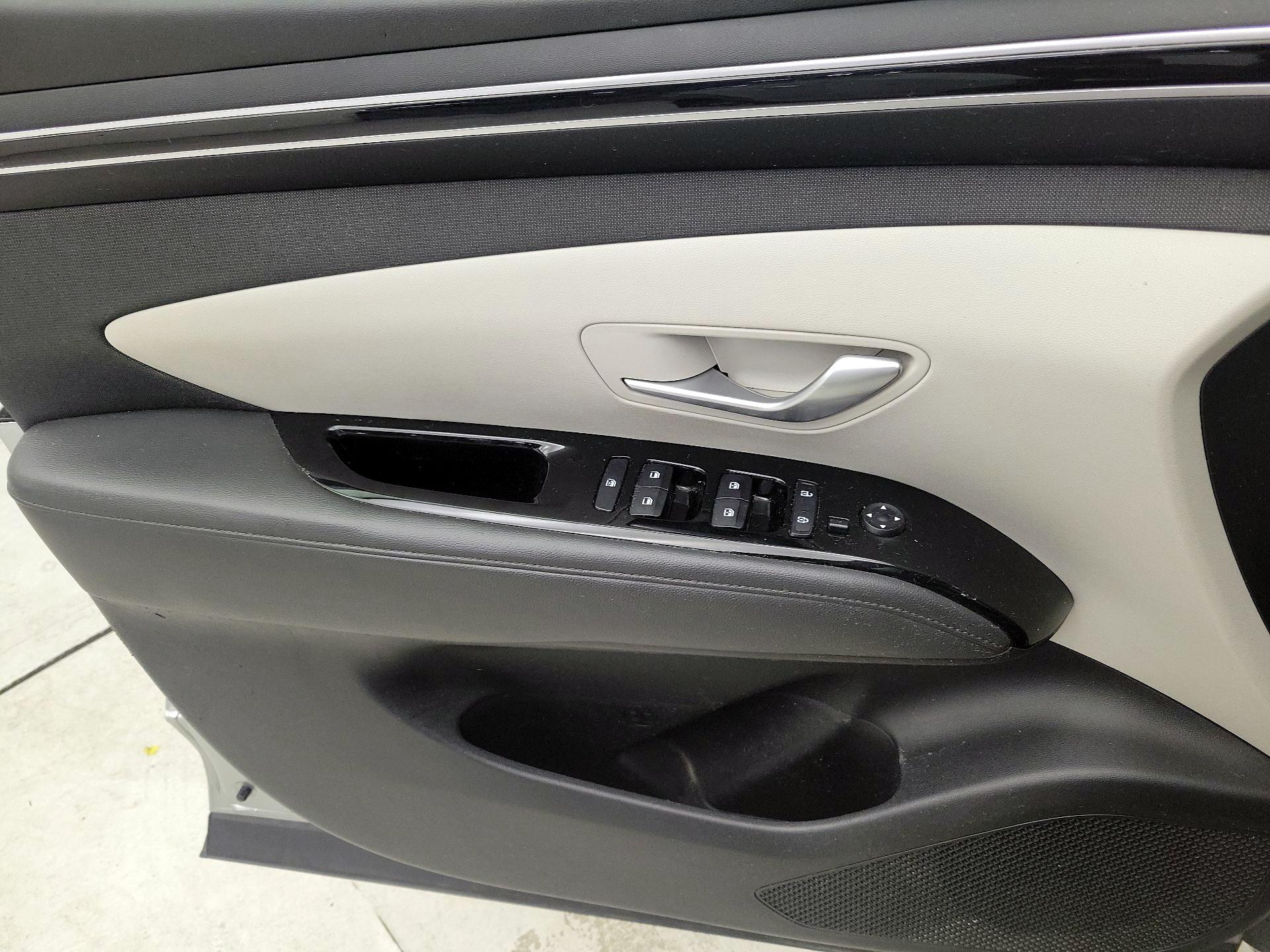 Thumbnail: 2022 Hyundai Tucson - 12