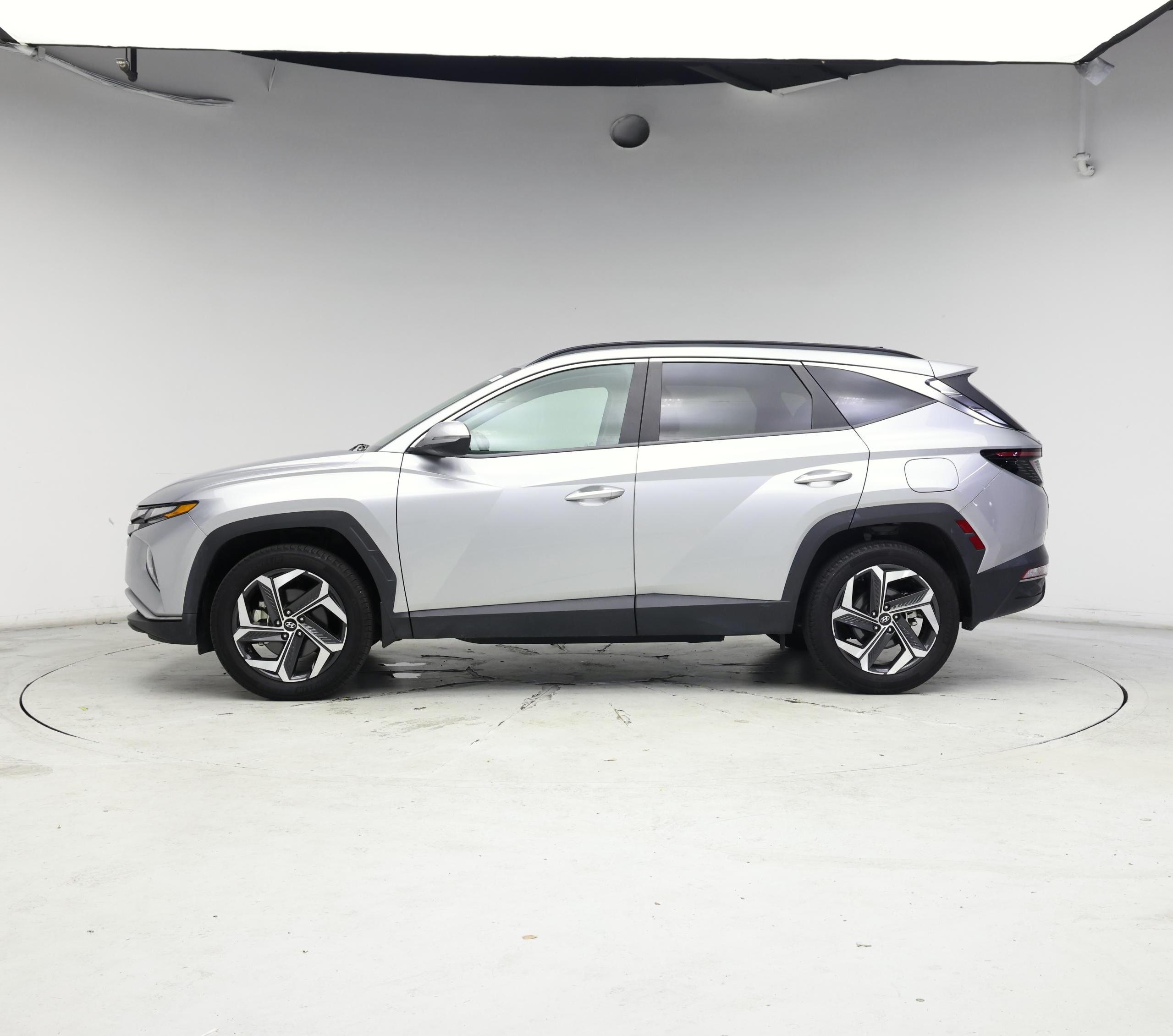 Thumbnail: 2022 Hyundai Tucson - 3