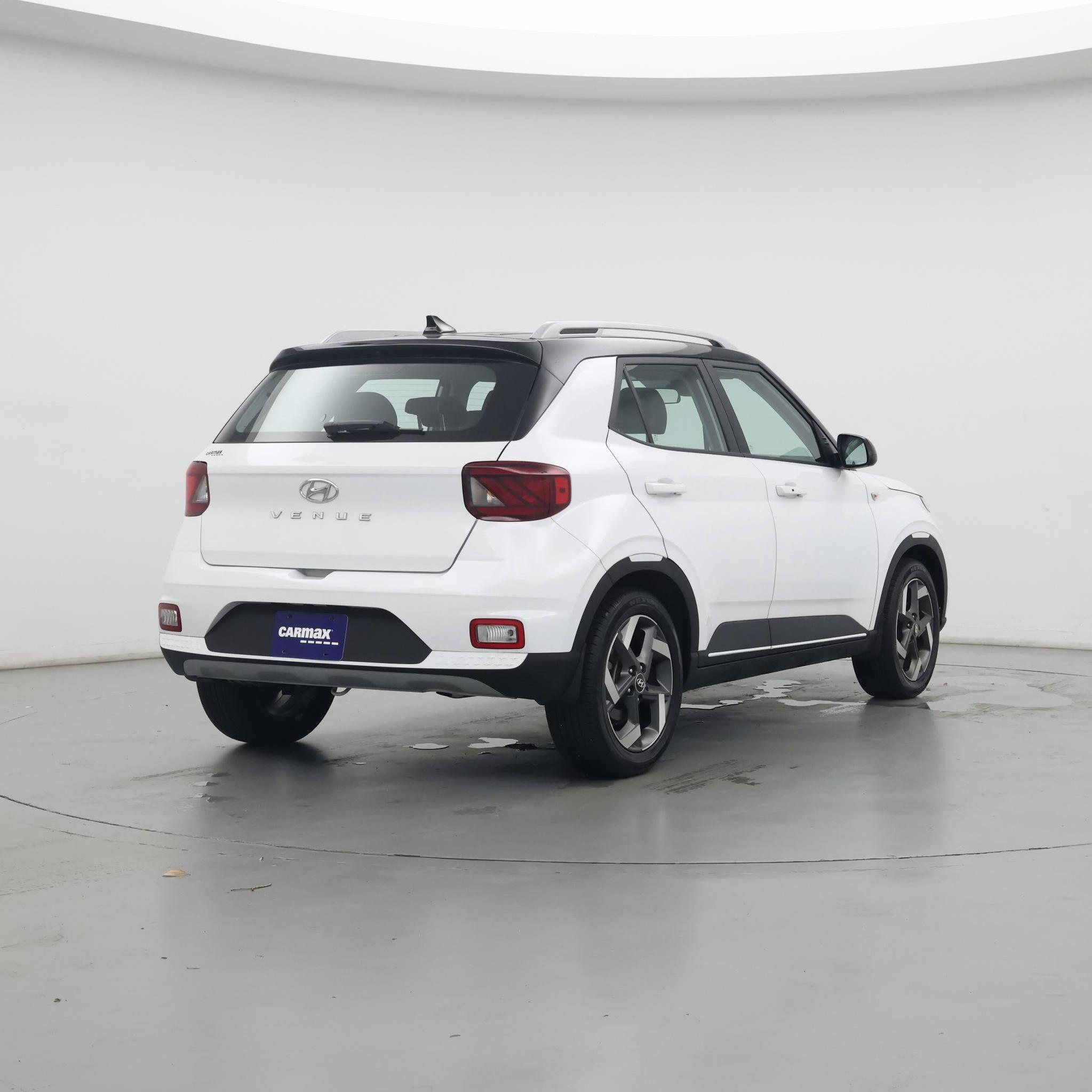 Thumbnail: 2022 Hyundai Venue - 8