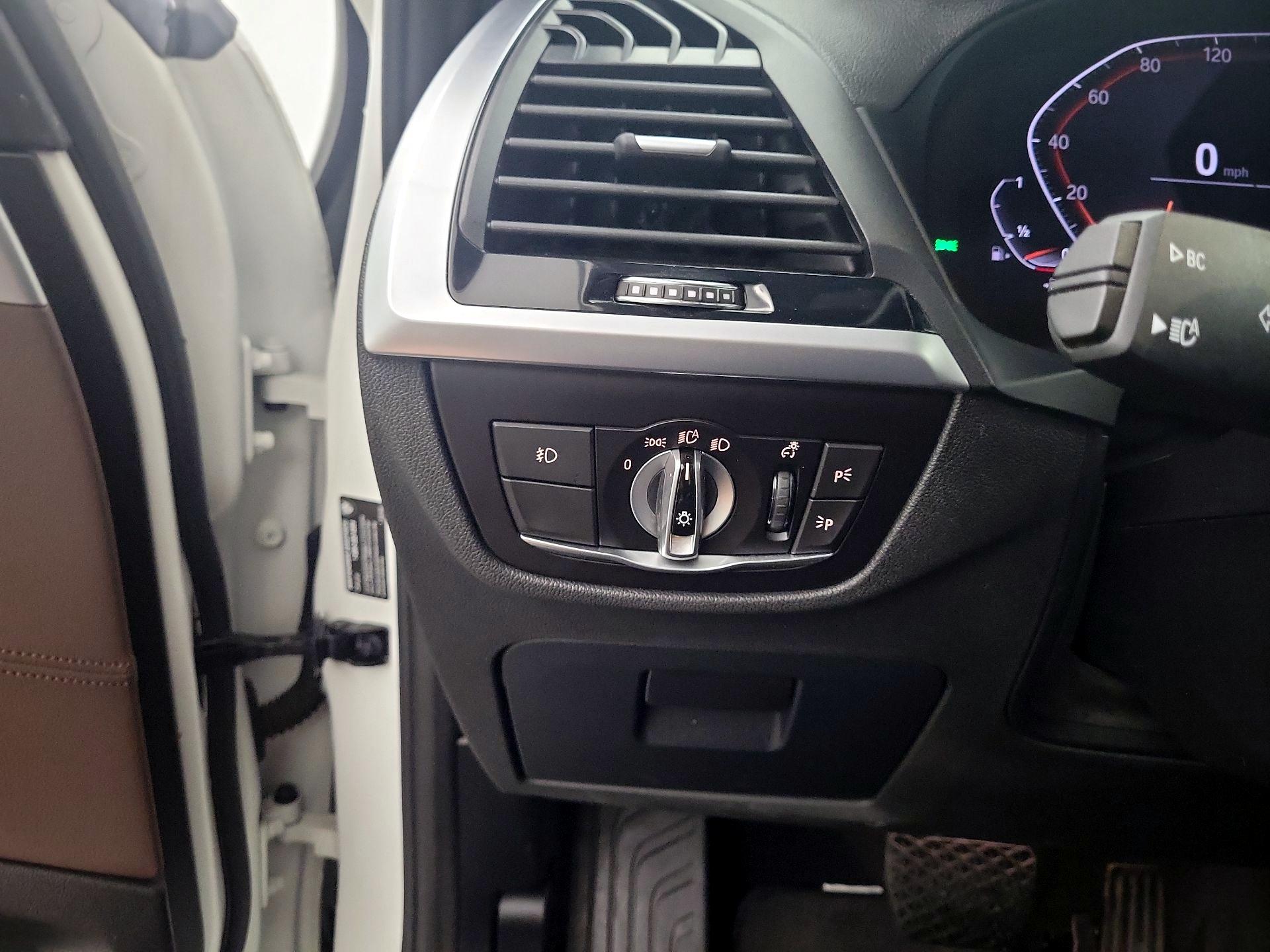 Thumbnail: 2020 BMW X3 - 13