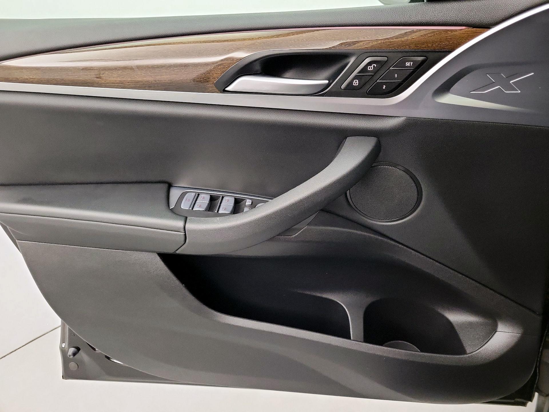 Thumbnail: 2022 BMW X4 - 12