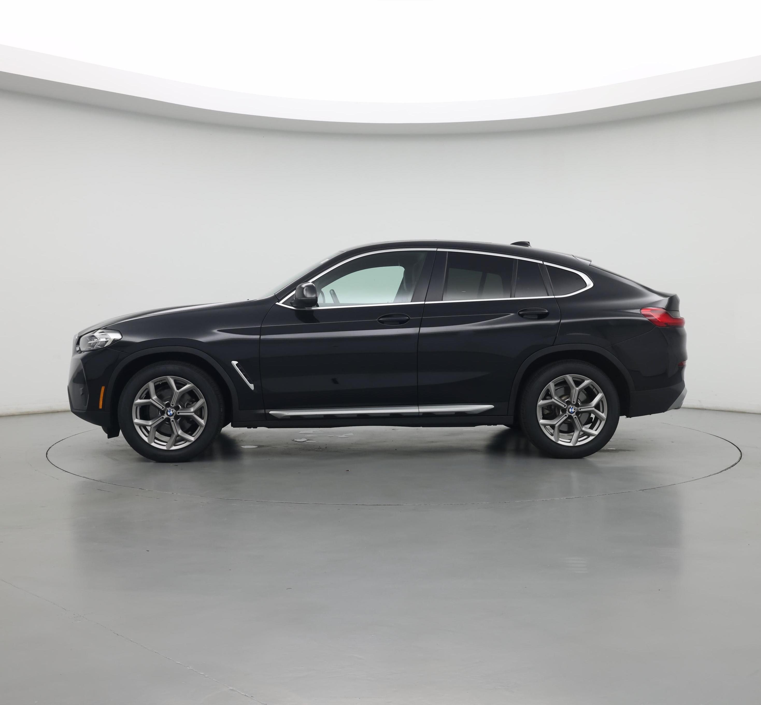 Thumbnail: 2022 BMW X4 - 3