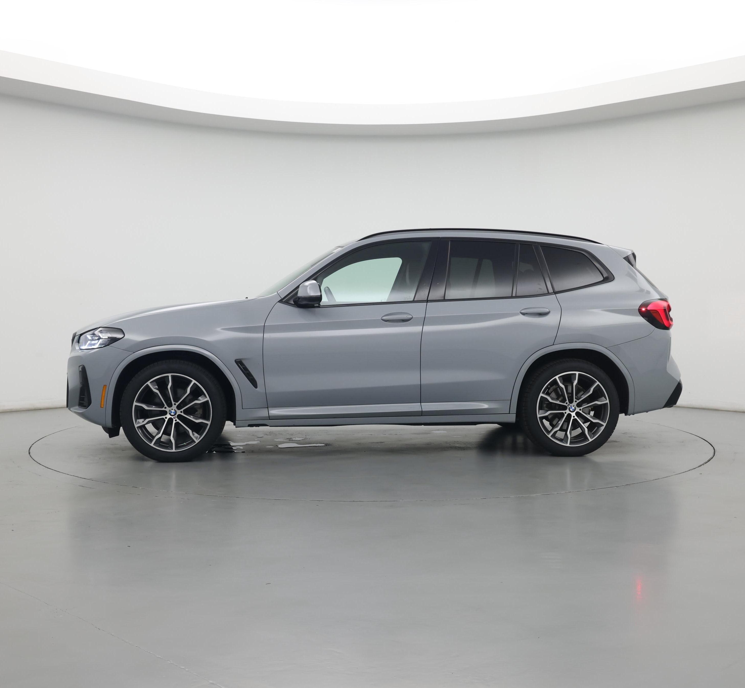 Thumbnail: 2023 BMW X3 - 3