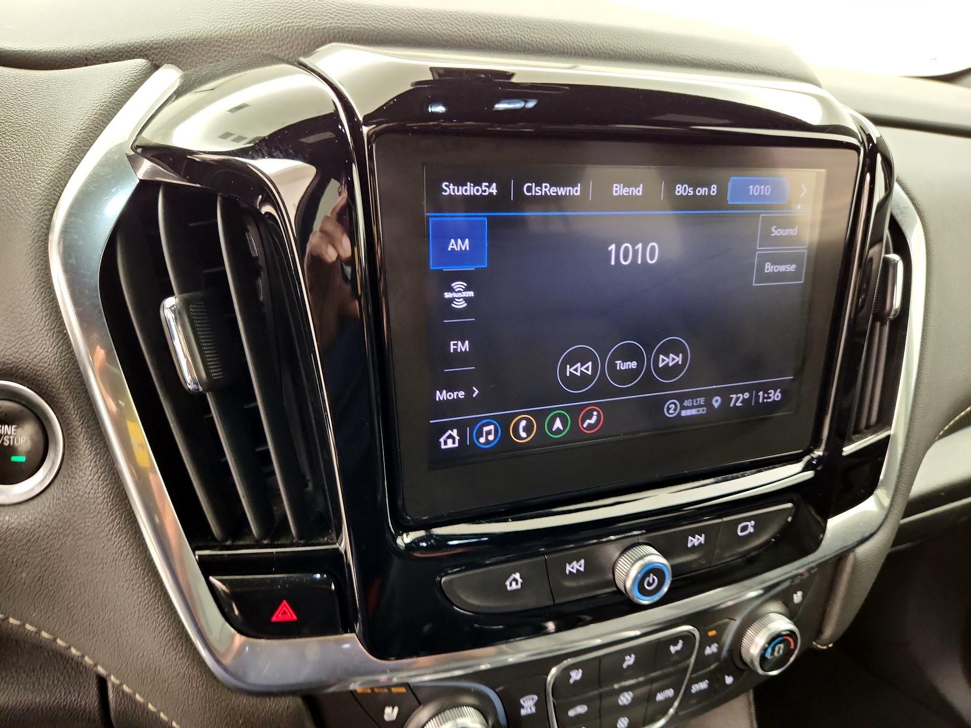 Thumbnail: 2022 Chevrolet Traverse - 15