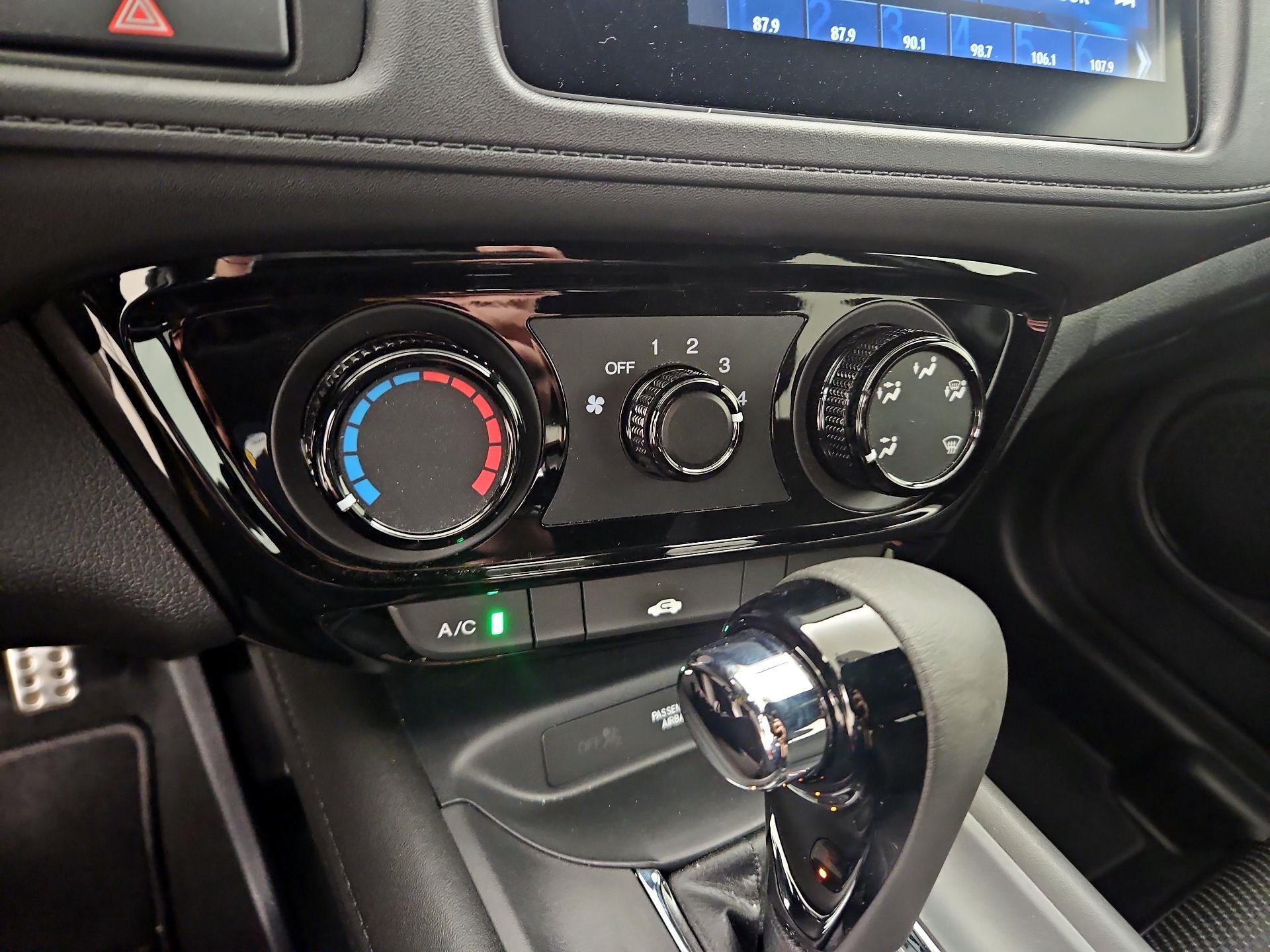 Thumbnail: 2022 Honda HR-V - 16